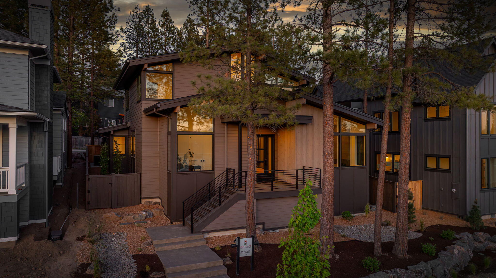 2988 NW Polarstar Avenue