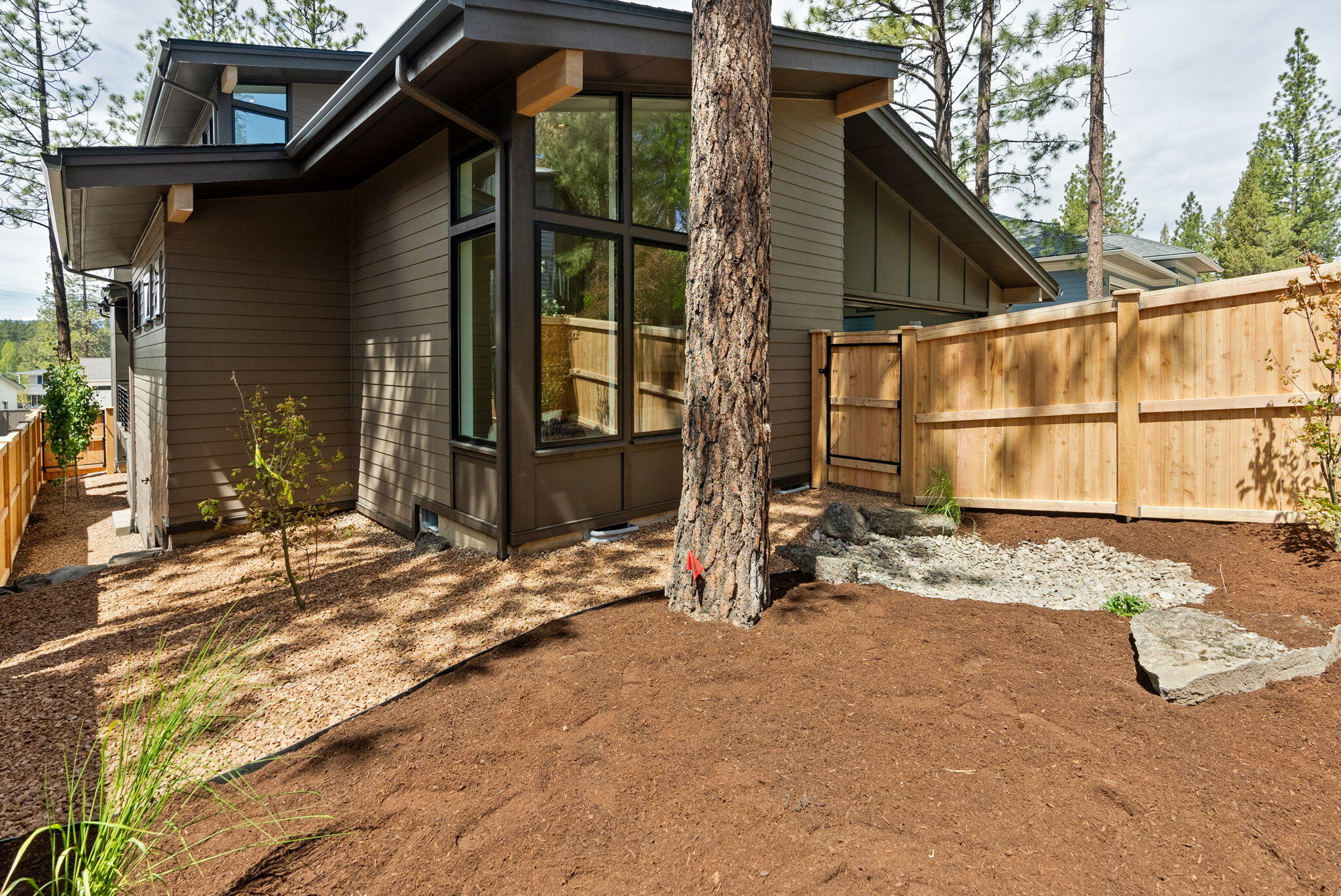 2988 NW Polarstar Avenue
