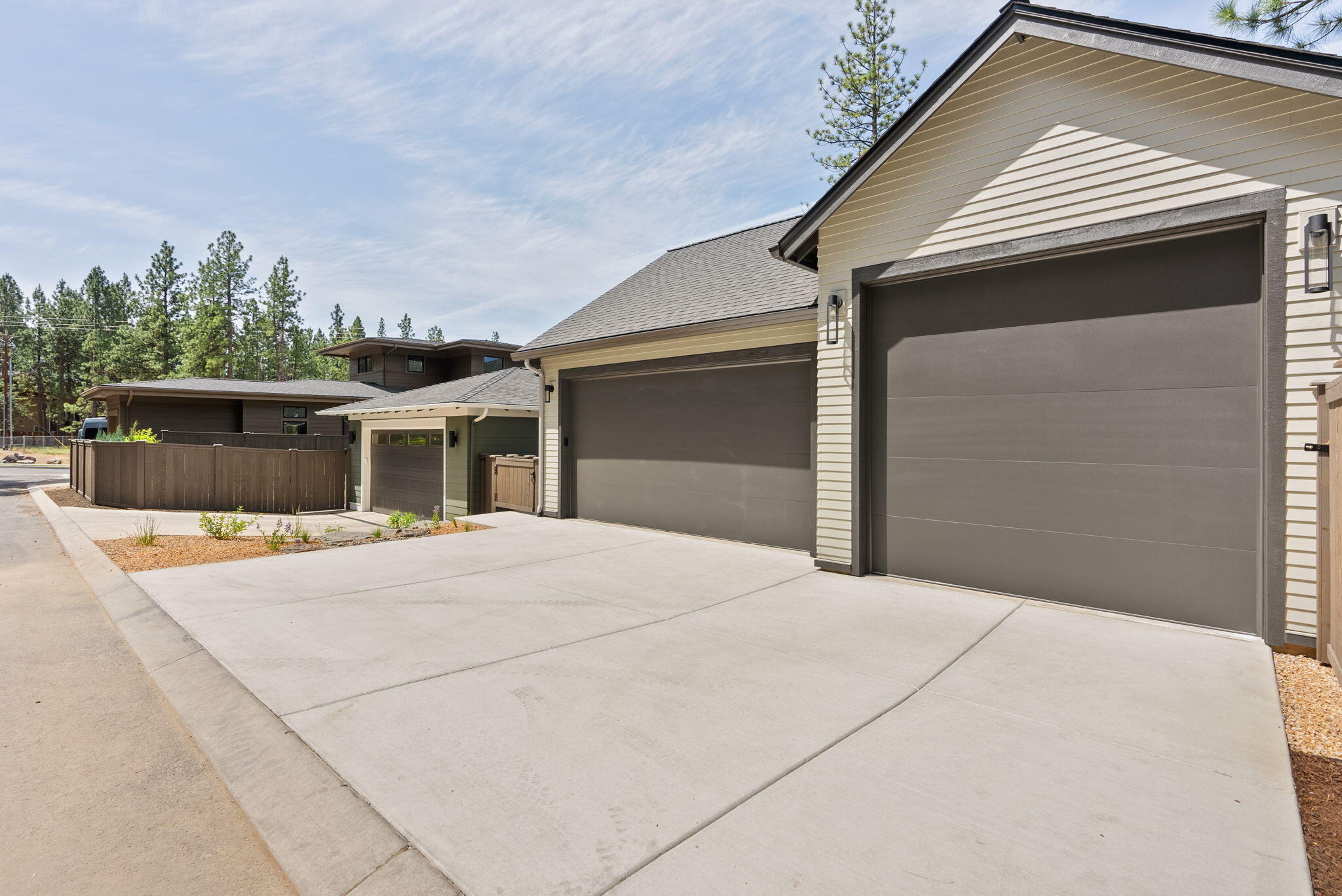 2984 NW Polarstar Avenue