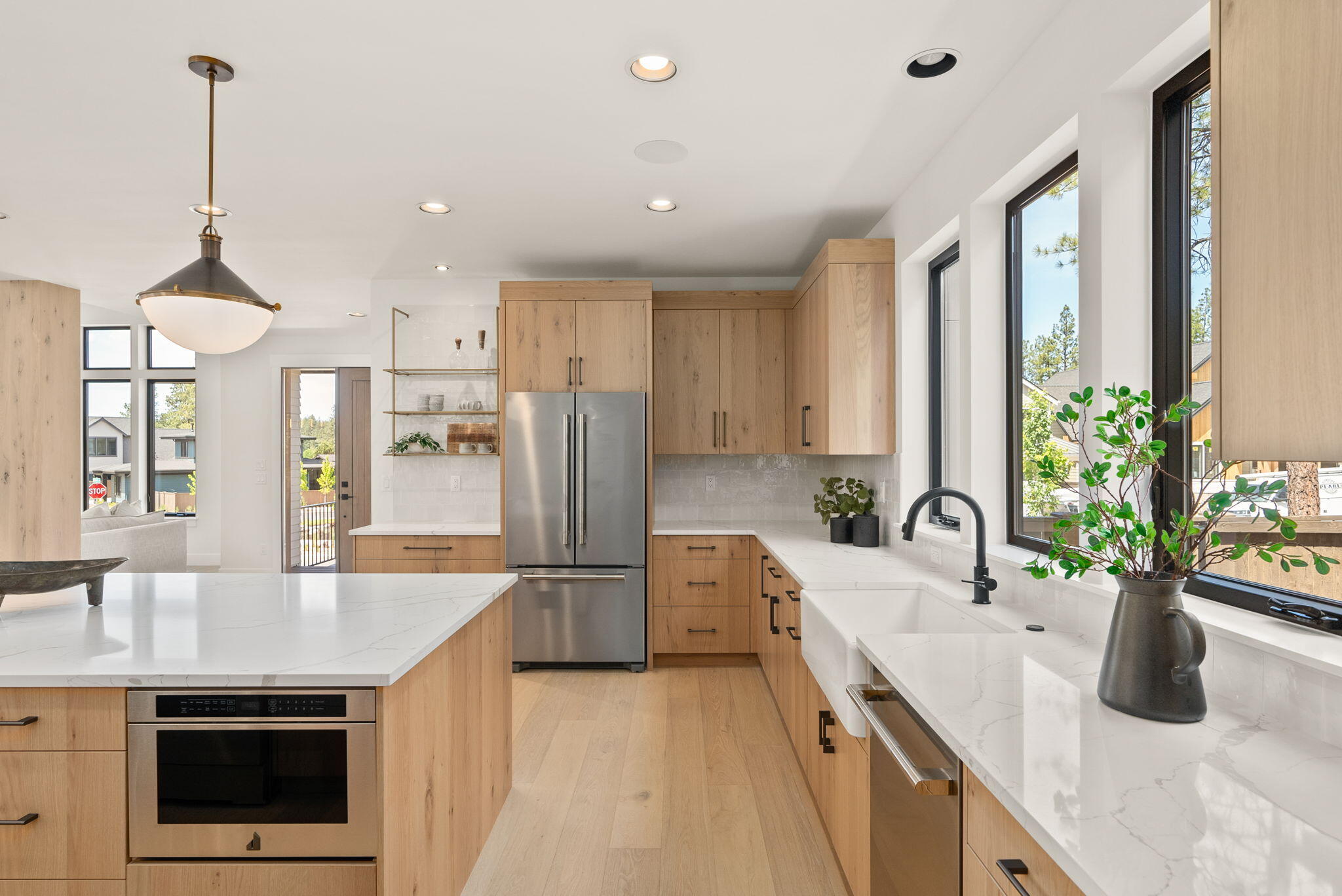 2984 NW Polarstar Avenue
