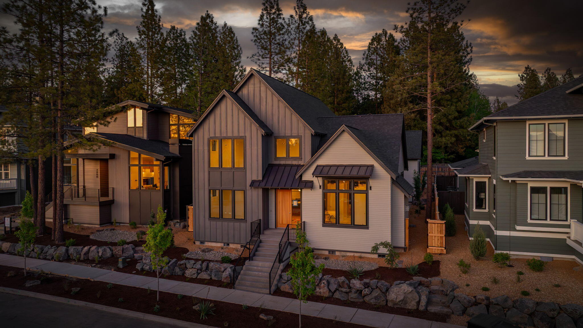 2984 NW Polarstar Avenue
