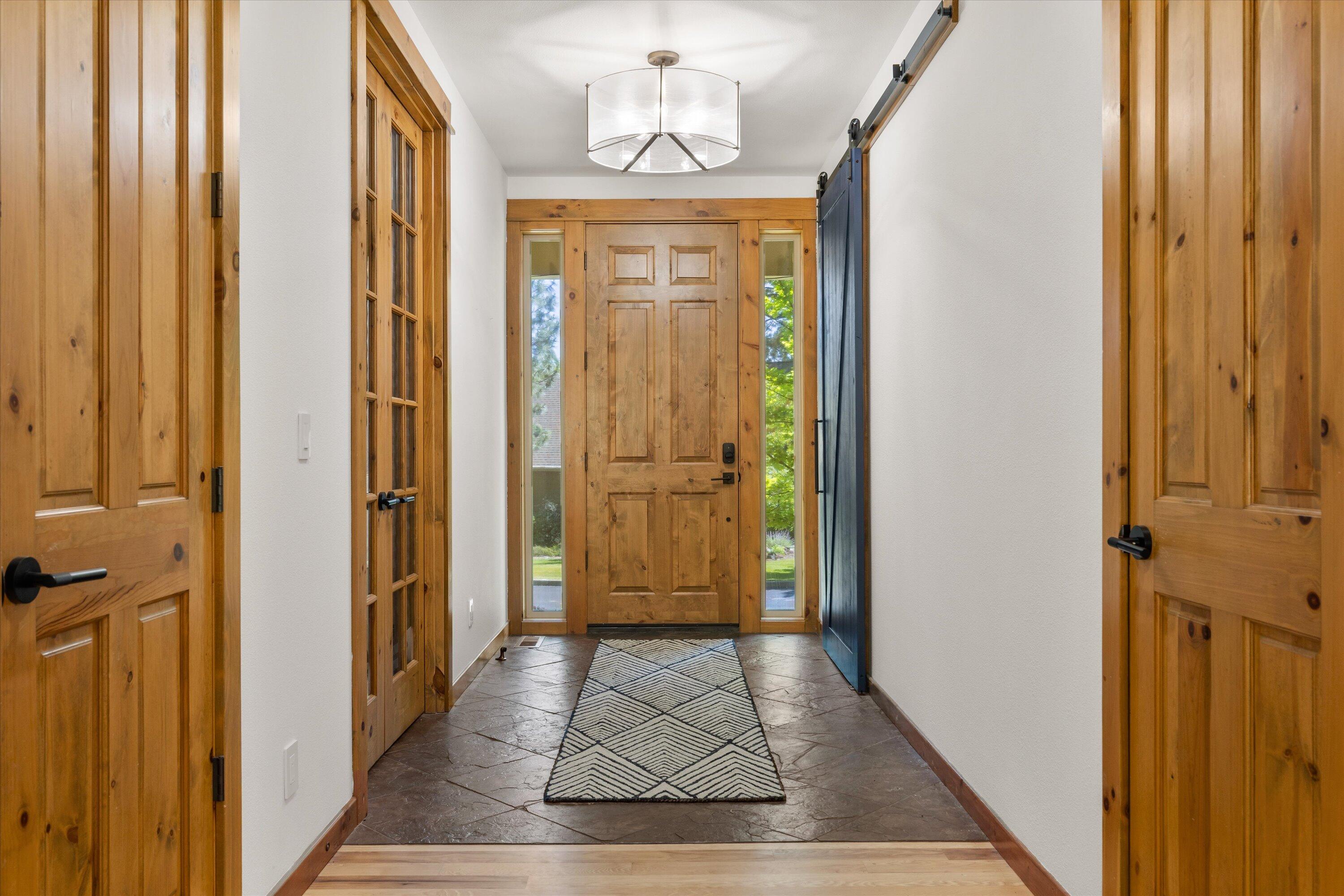 60808 Goldenwood Loop