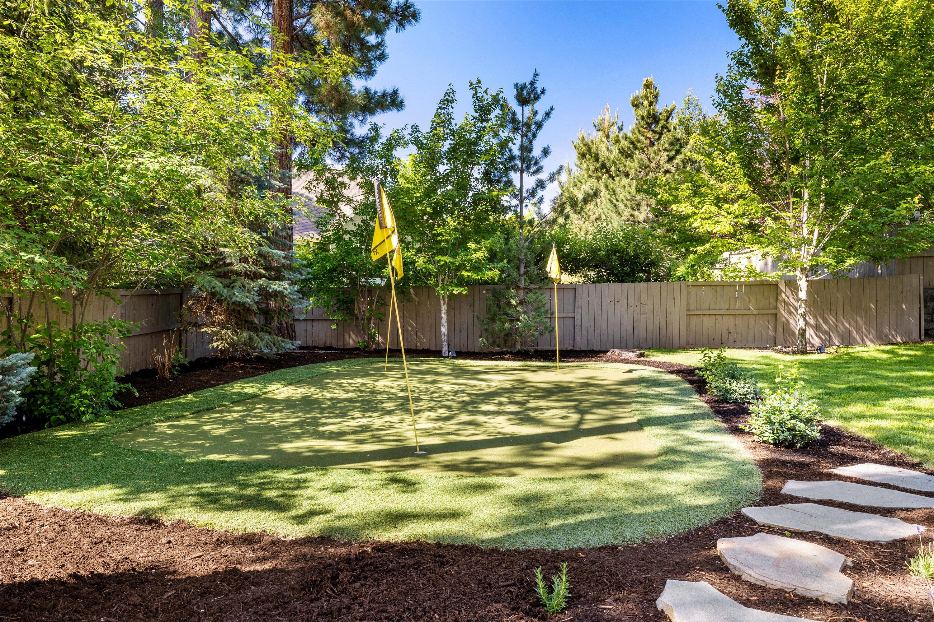 60808 Goldenwood Loop