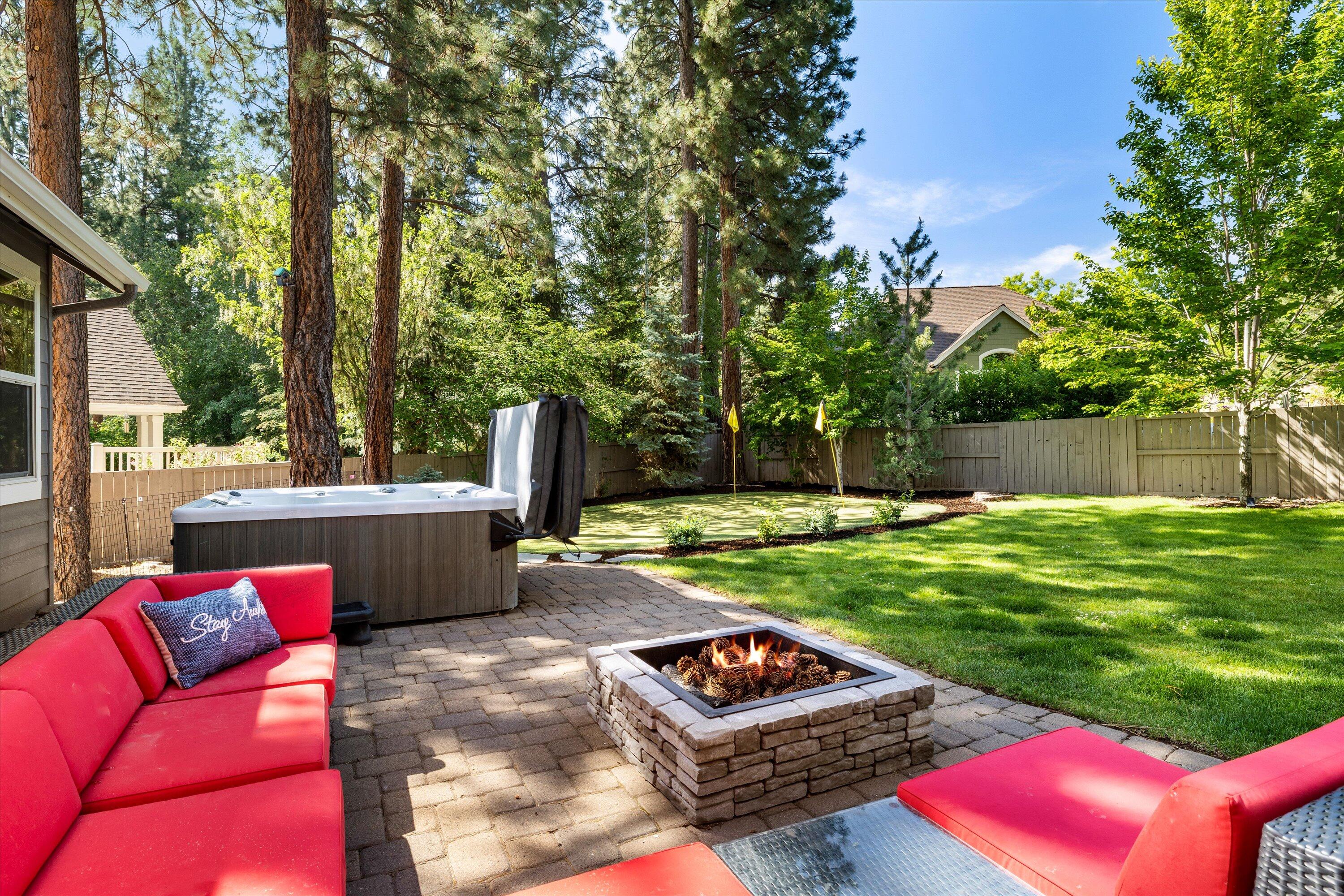 60808 Goldenwood Loop