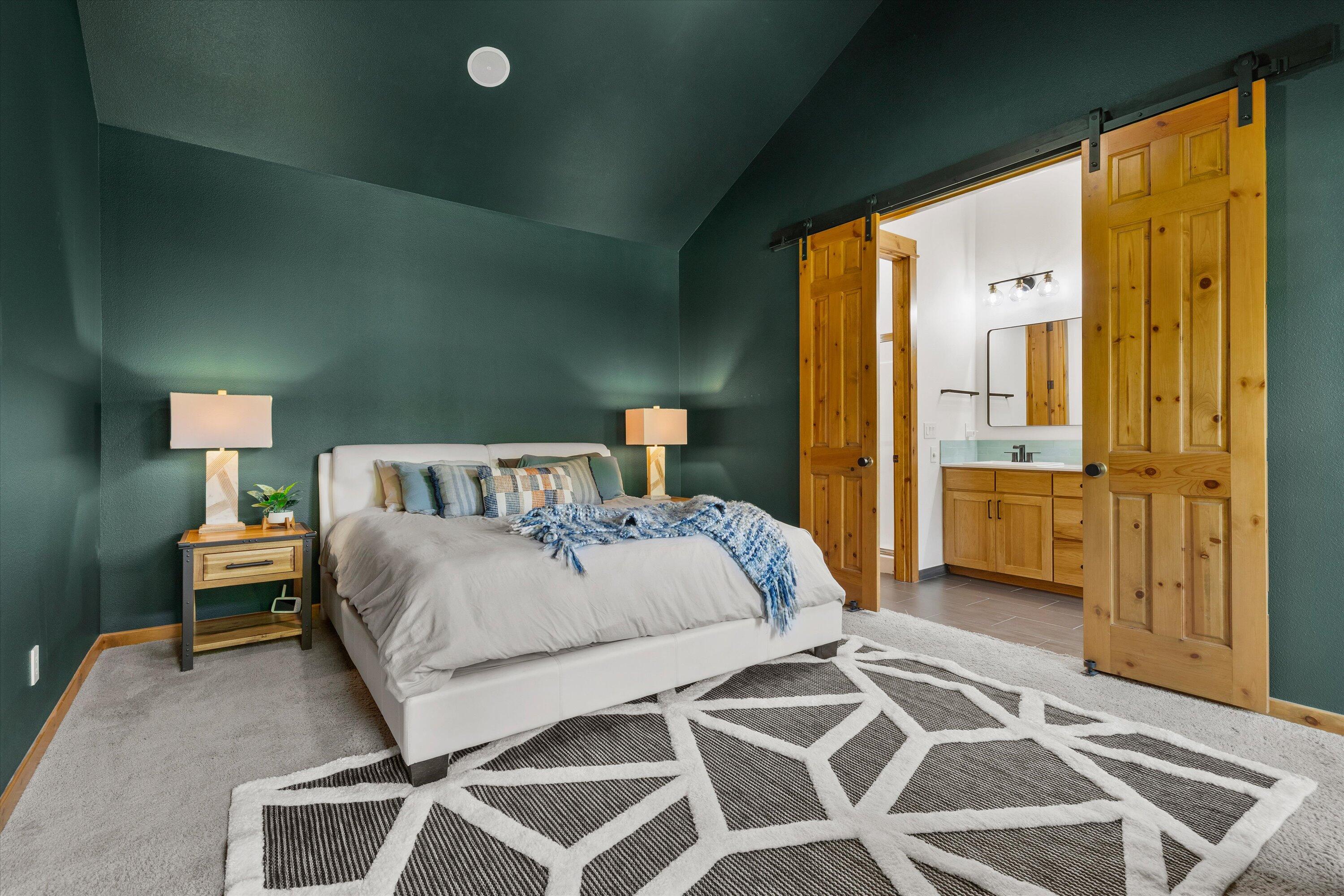 60808 Goldenwood Loop