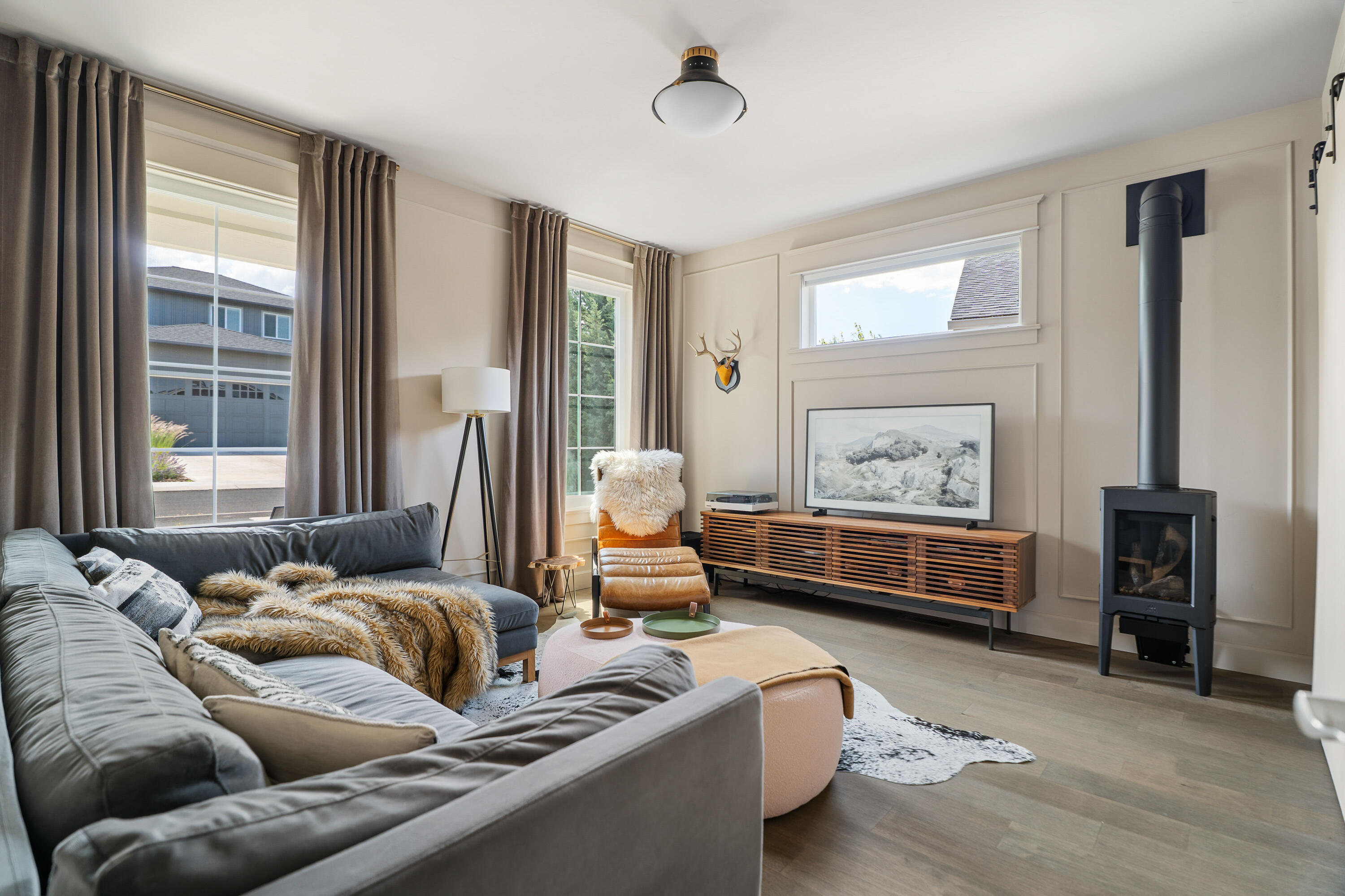 2608 NW Compass Corner Loop