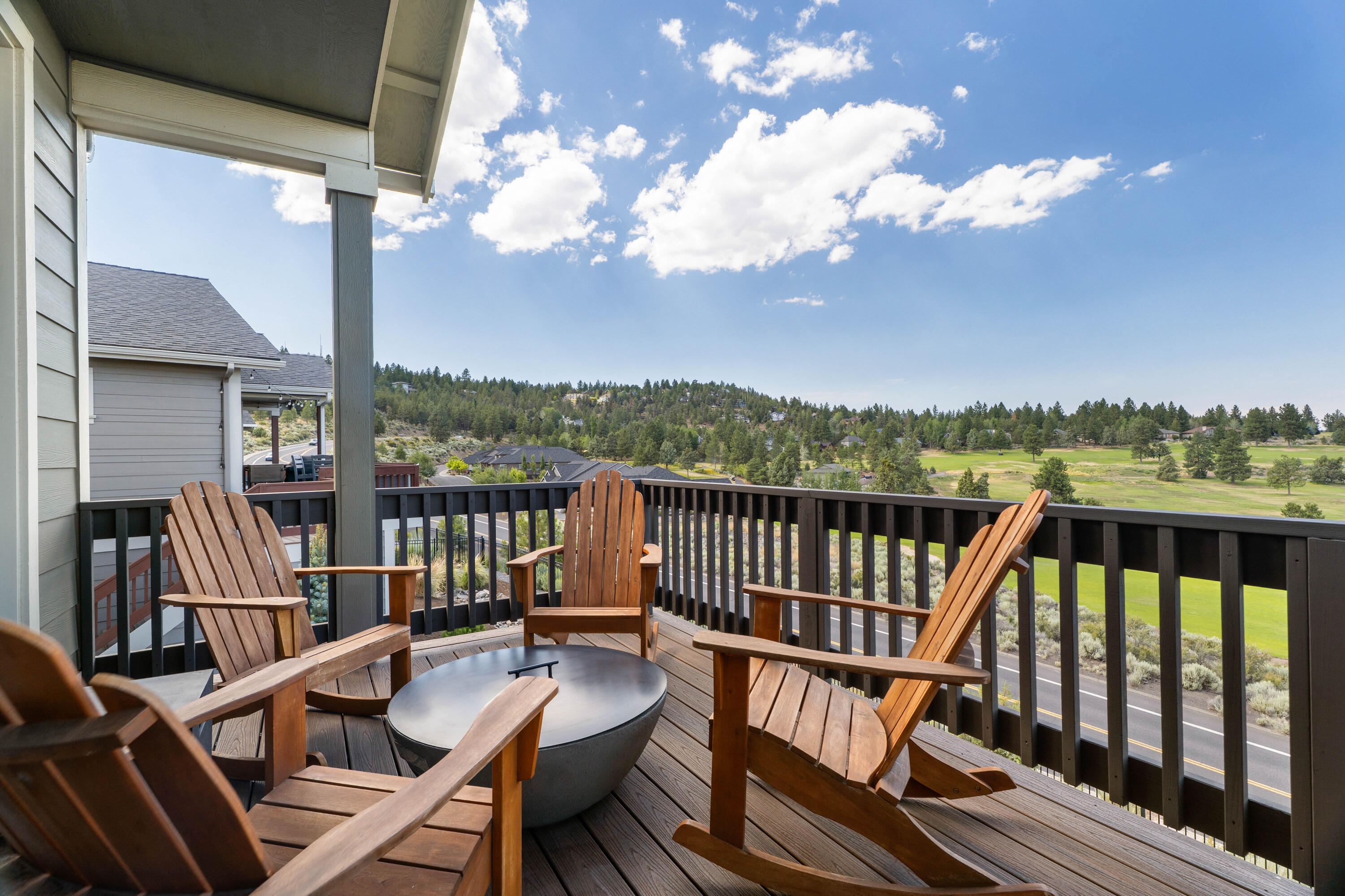2608 NW Compass Corner Loop