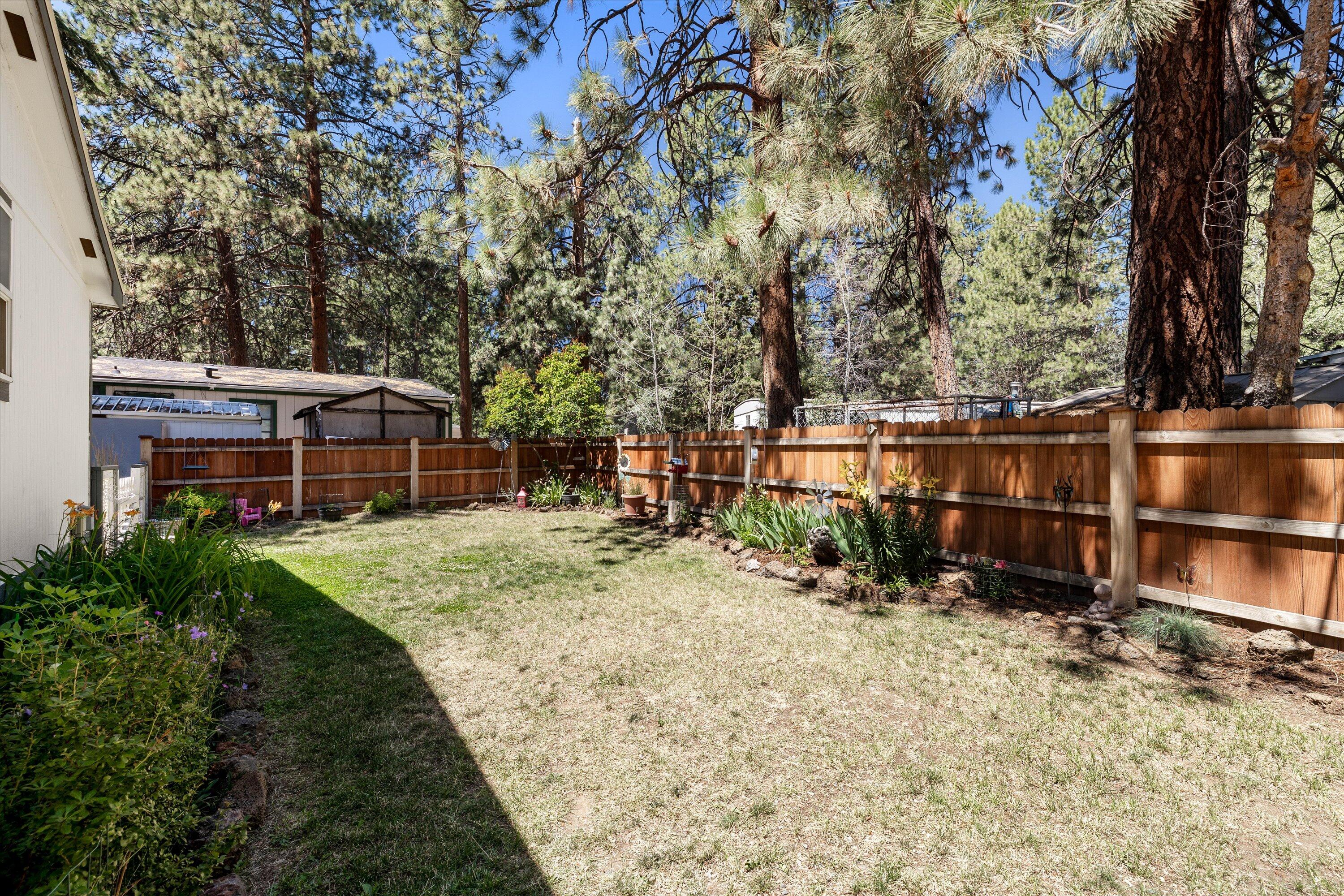 61060 Kings Lane, 106