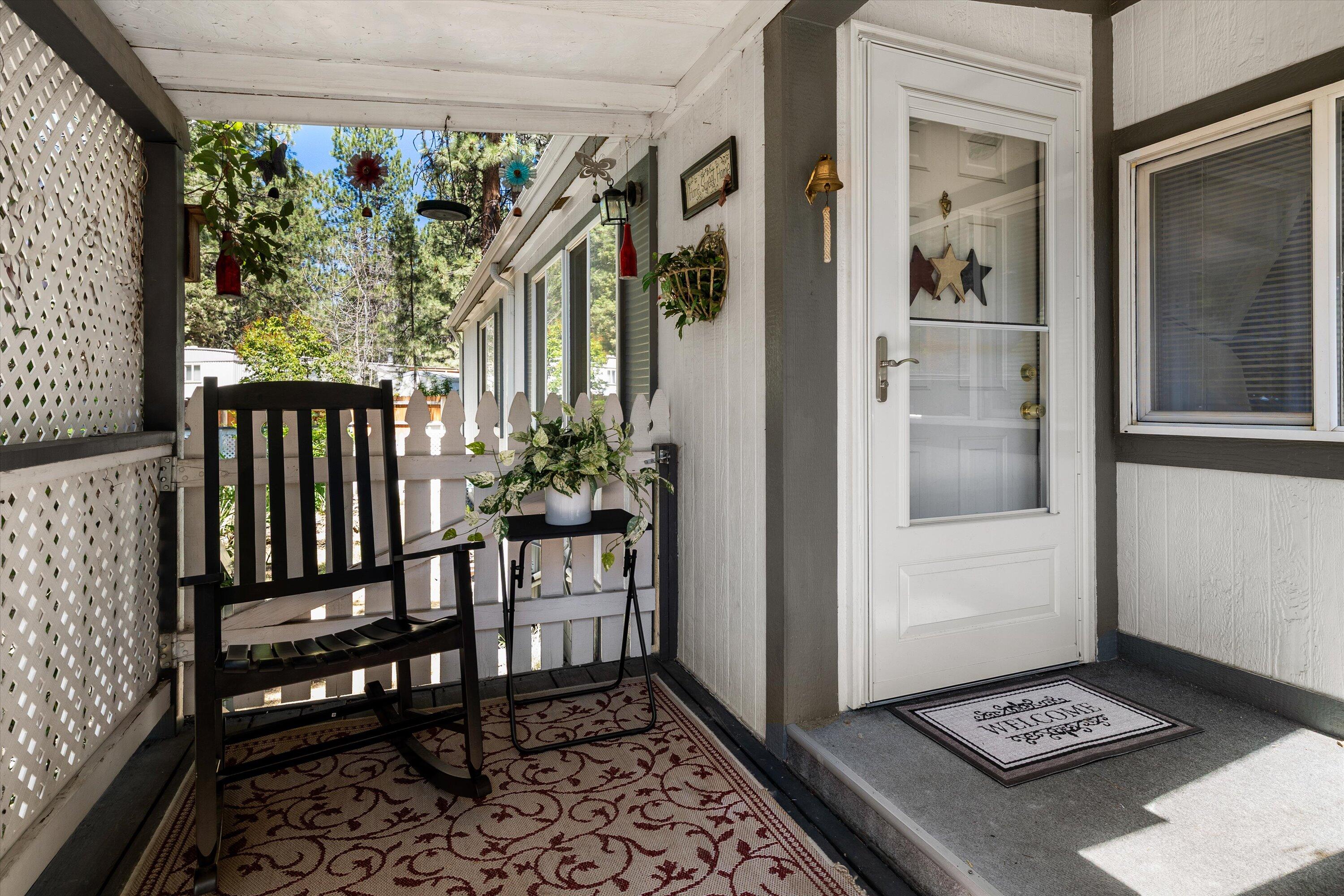 61060 Kings Lane, 106