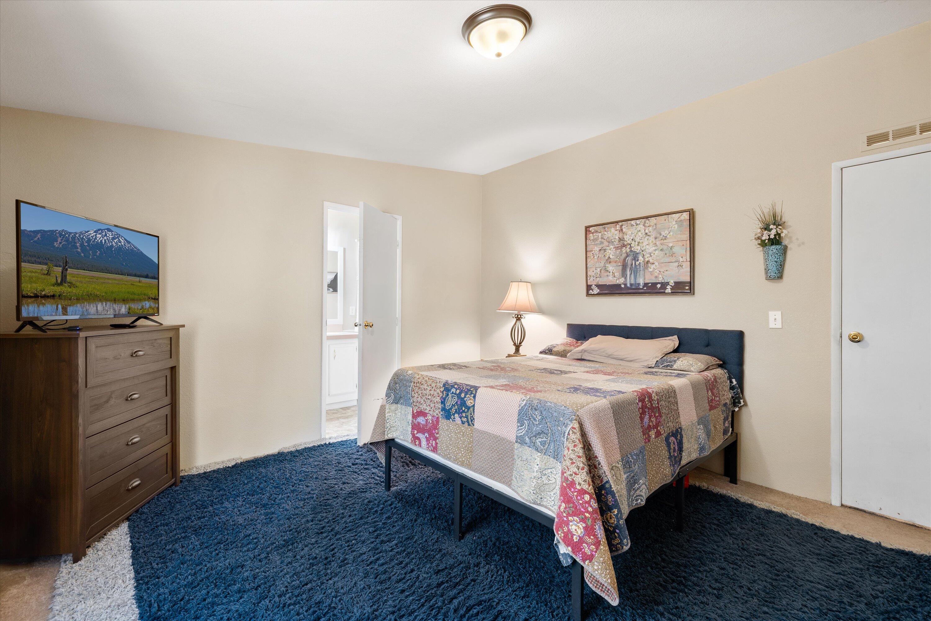 61060 Kings Lane, 106