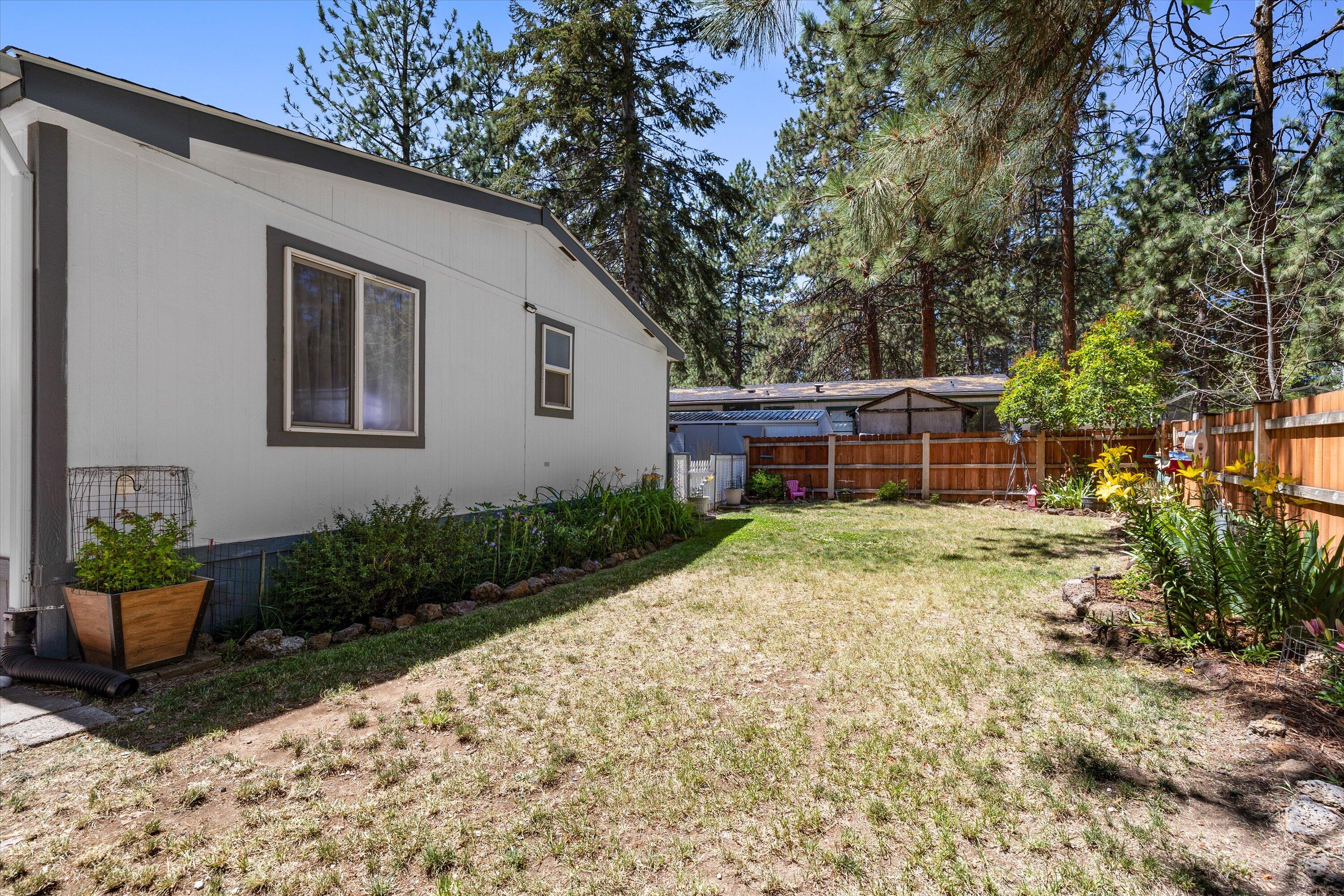 61060 Kings Lane, 106