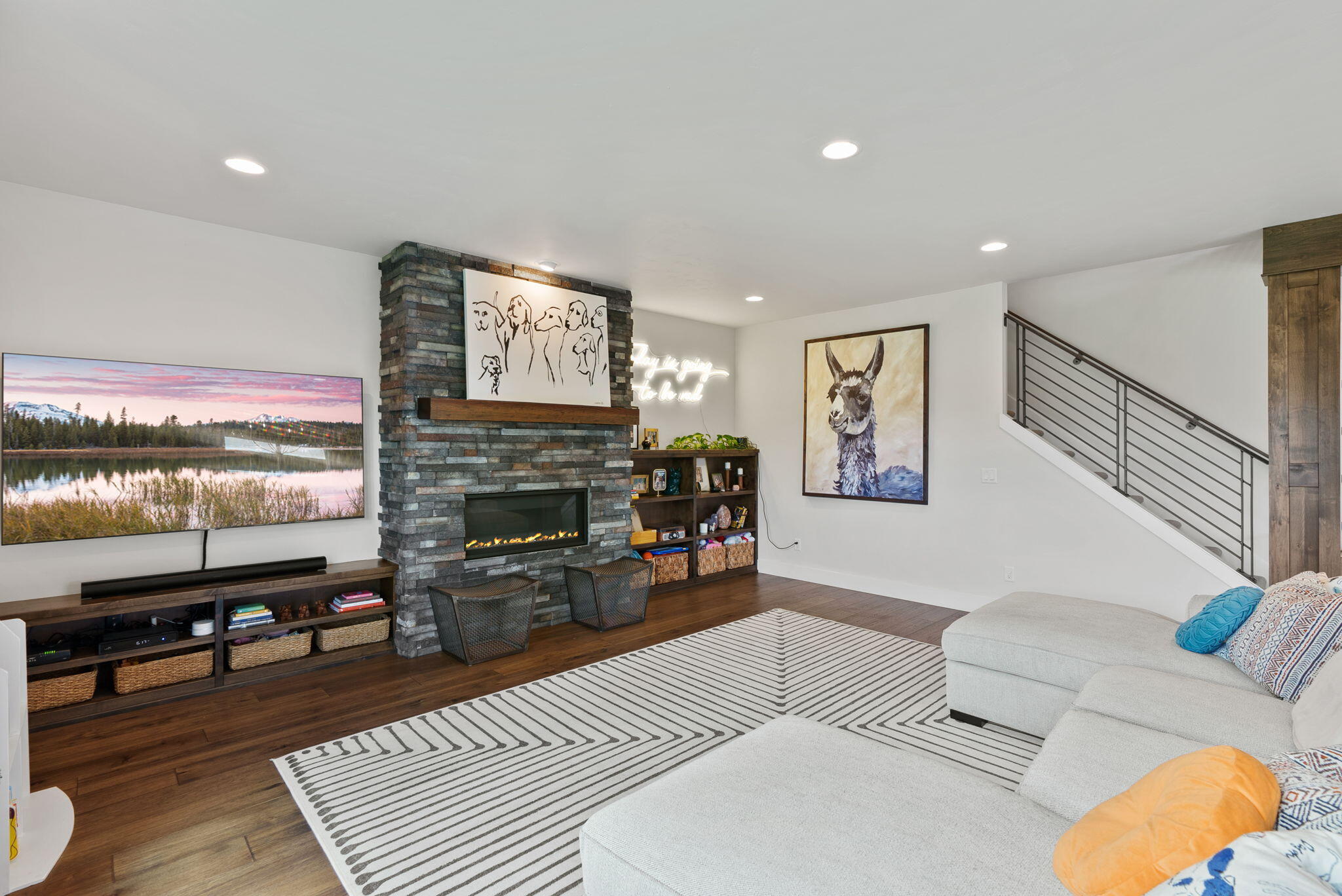 60887 SW Headwaters Loop