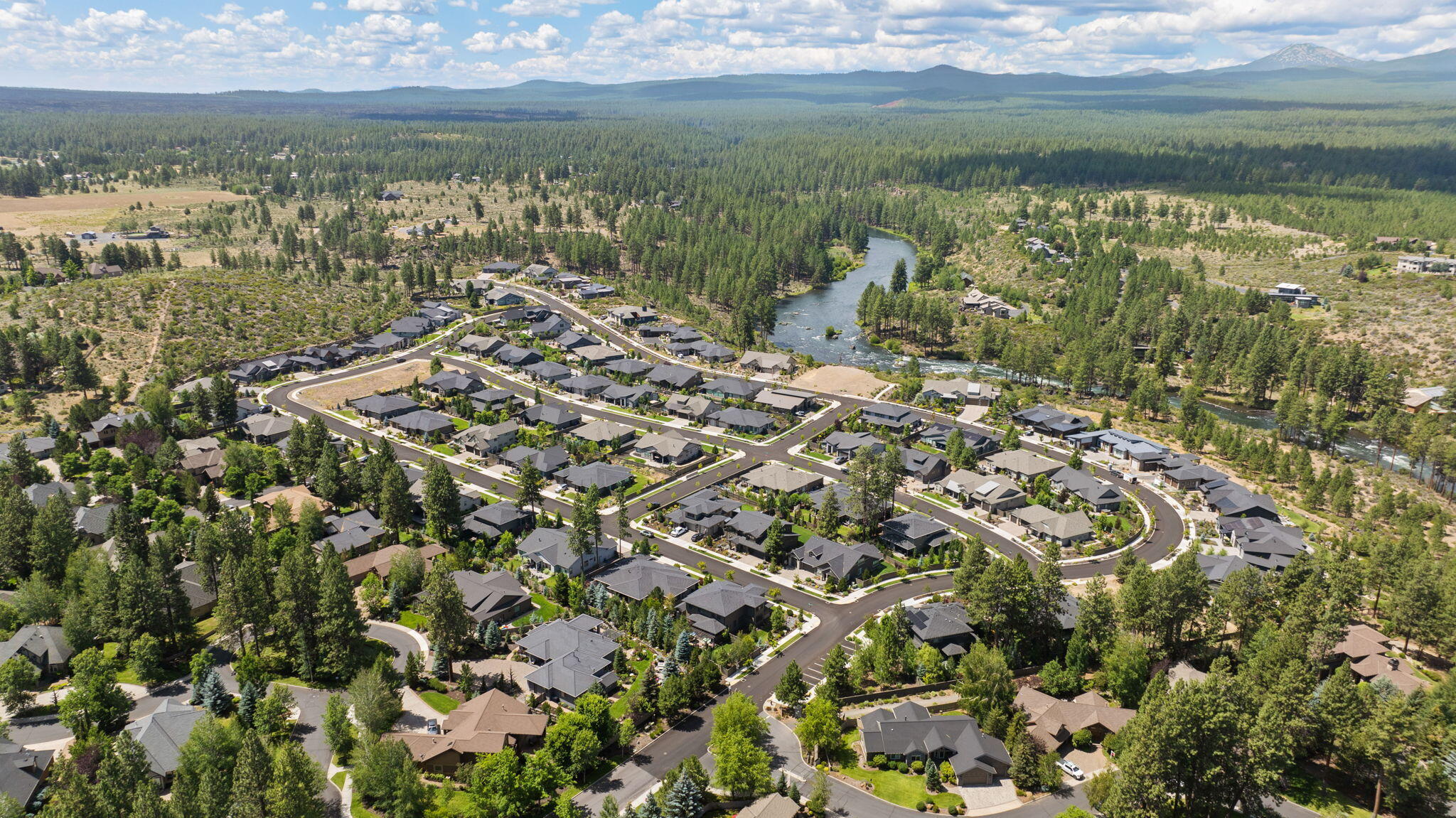 60887 SW Headwaters Loop