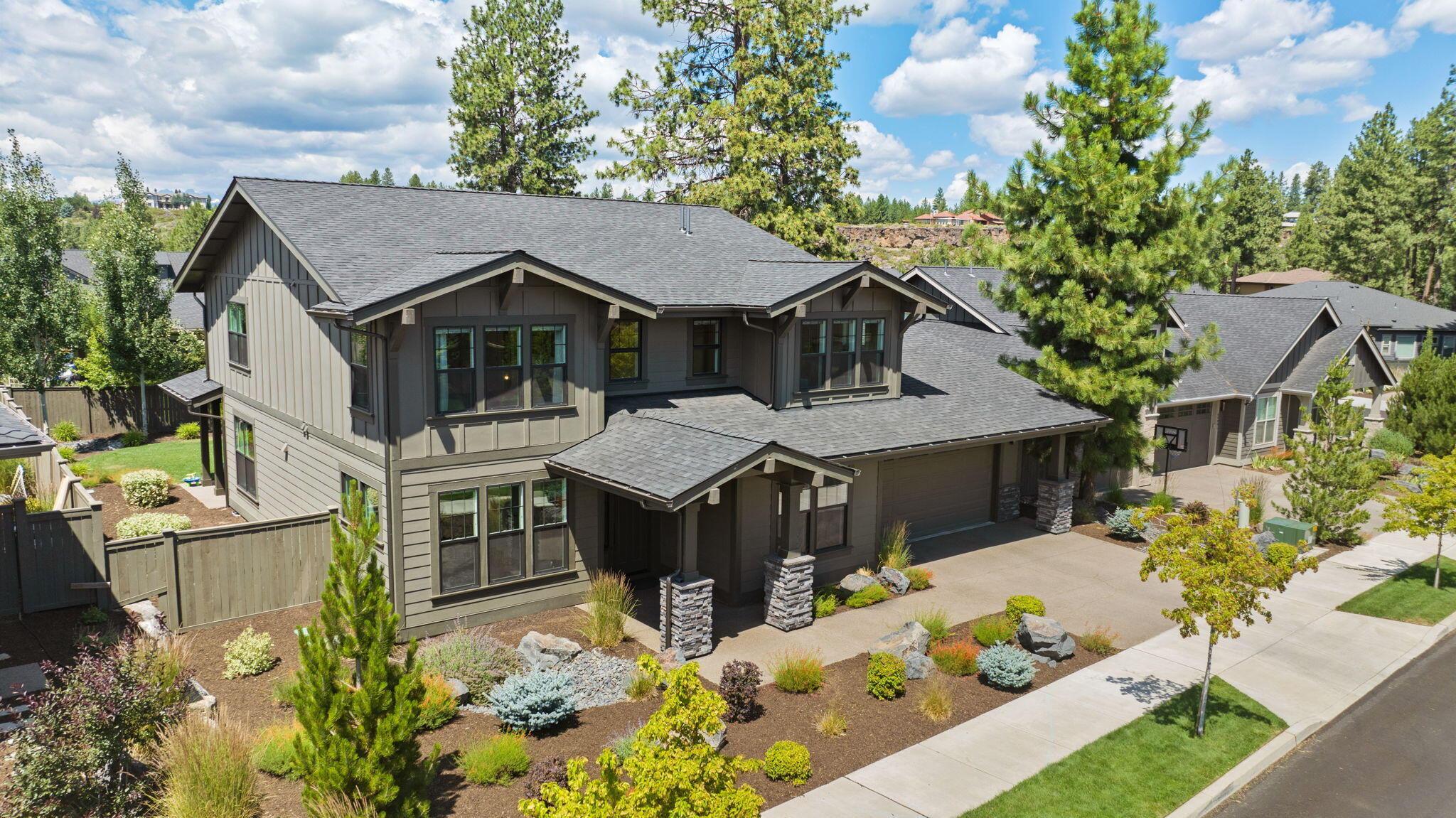 60887 SW Headwaters Loop