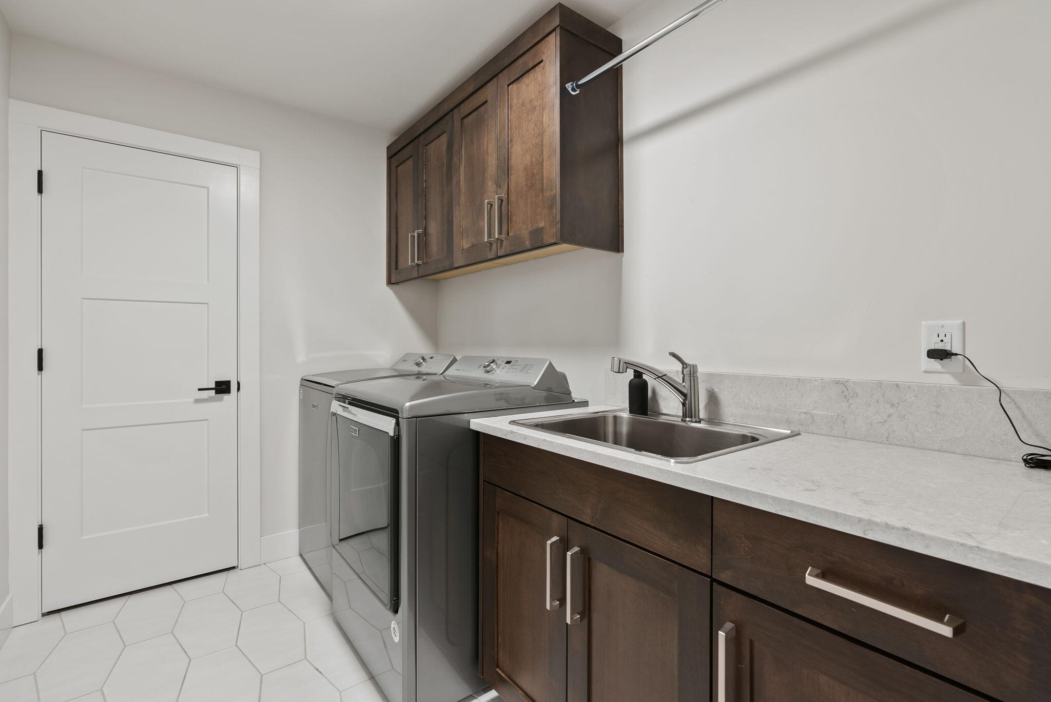60887 SW Headwaters Loop