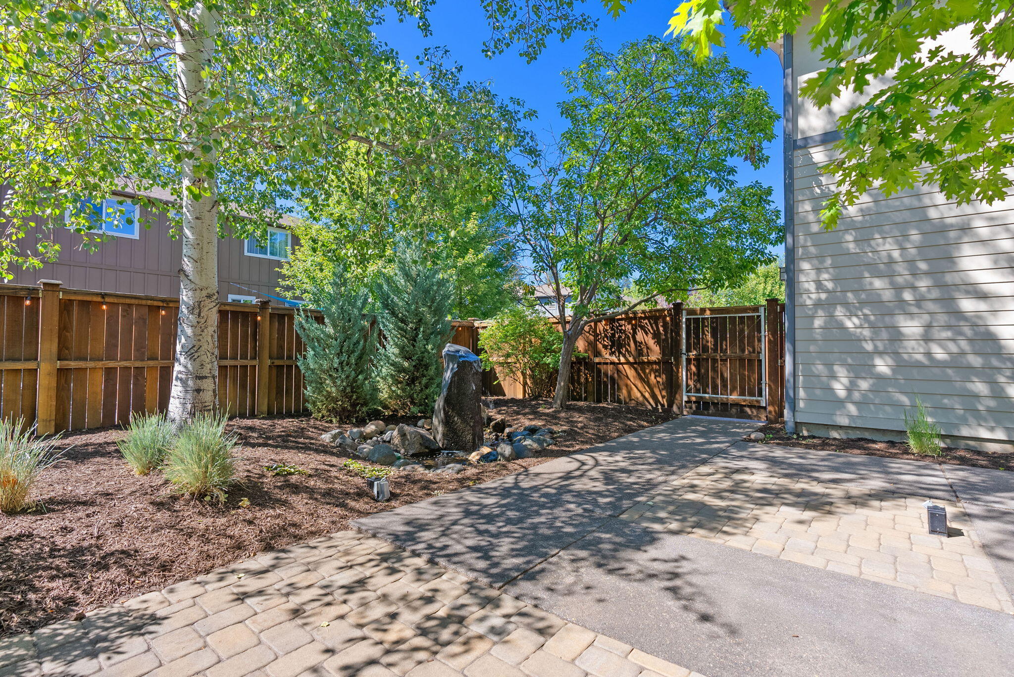 20421 Aberdeen Drive