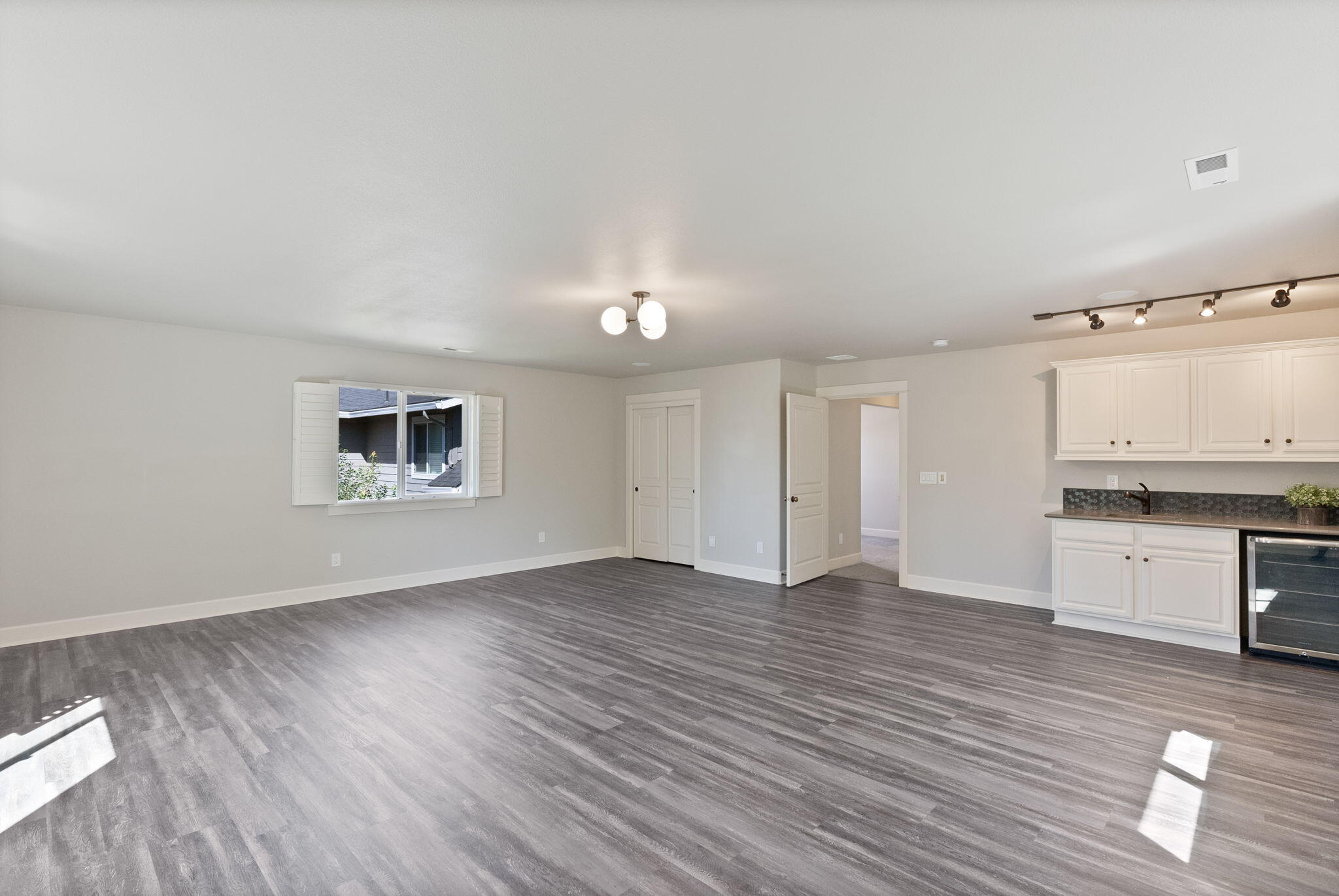 20421 Aberdeen Drive