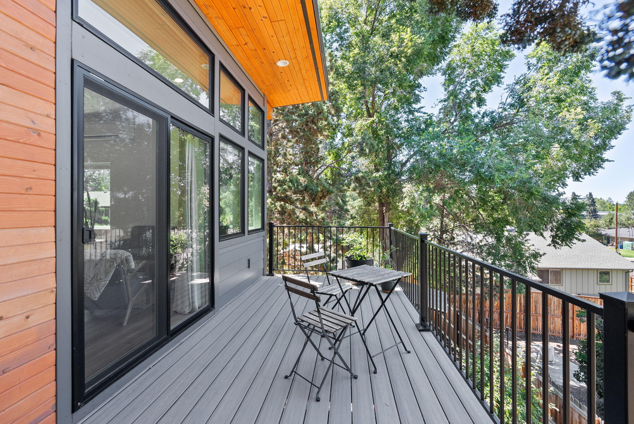 664 NE Quimby Avenue