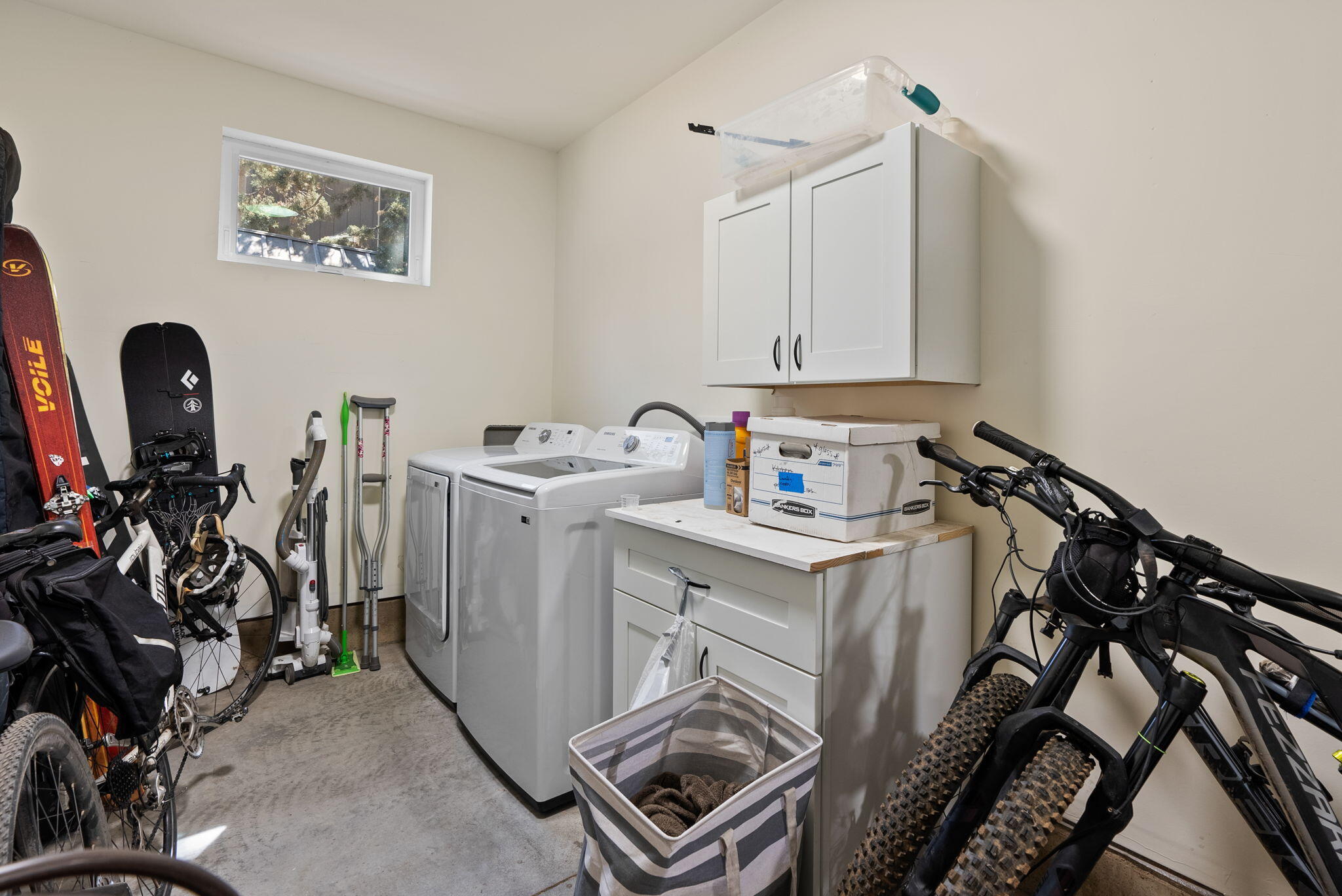 664 NE Quimby Avenue