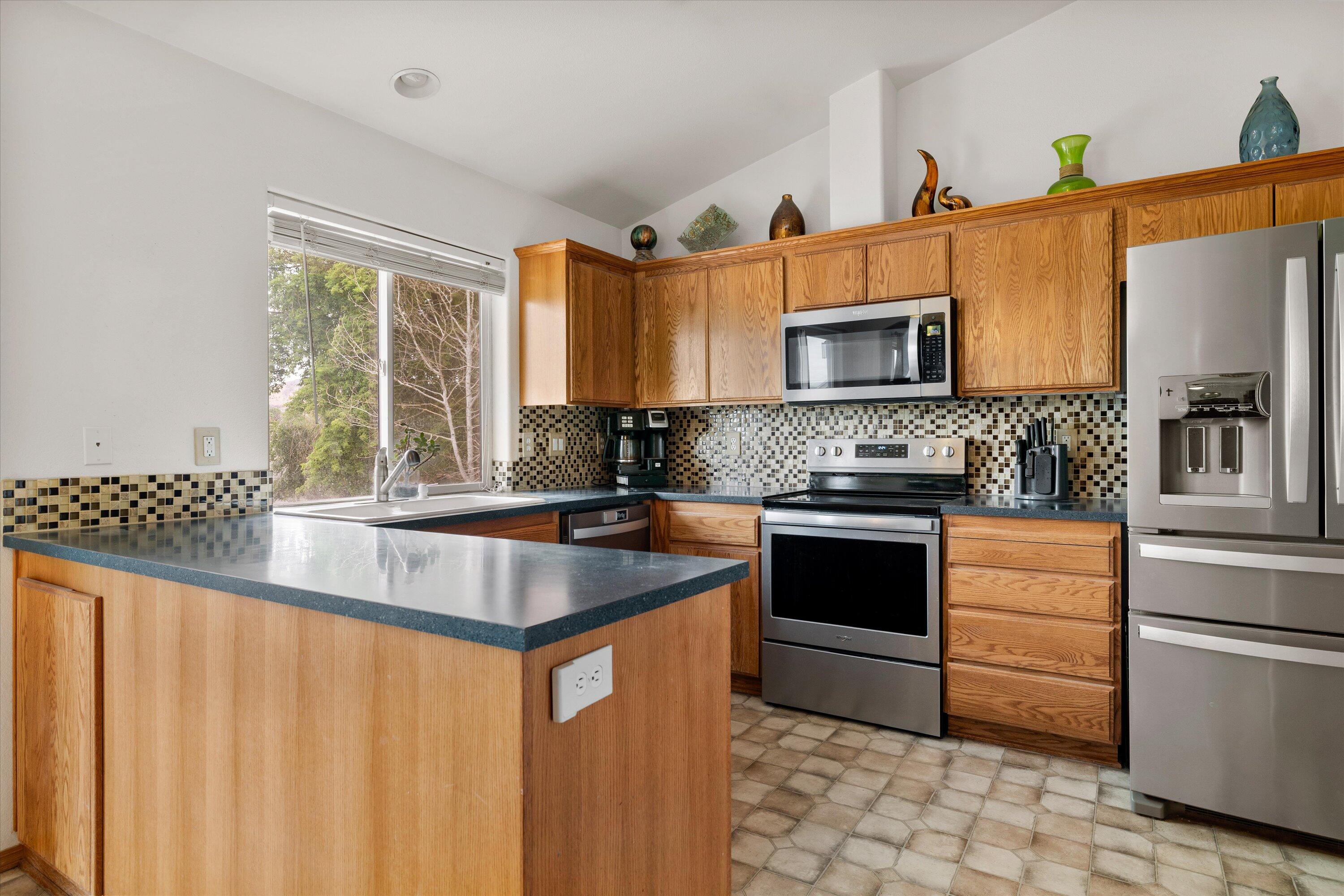 1405 Majestic Rock Drive