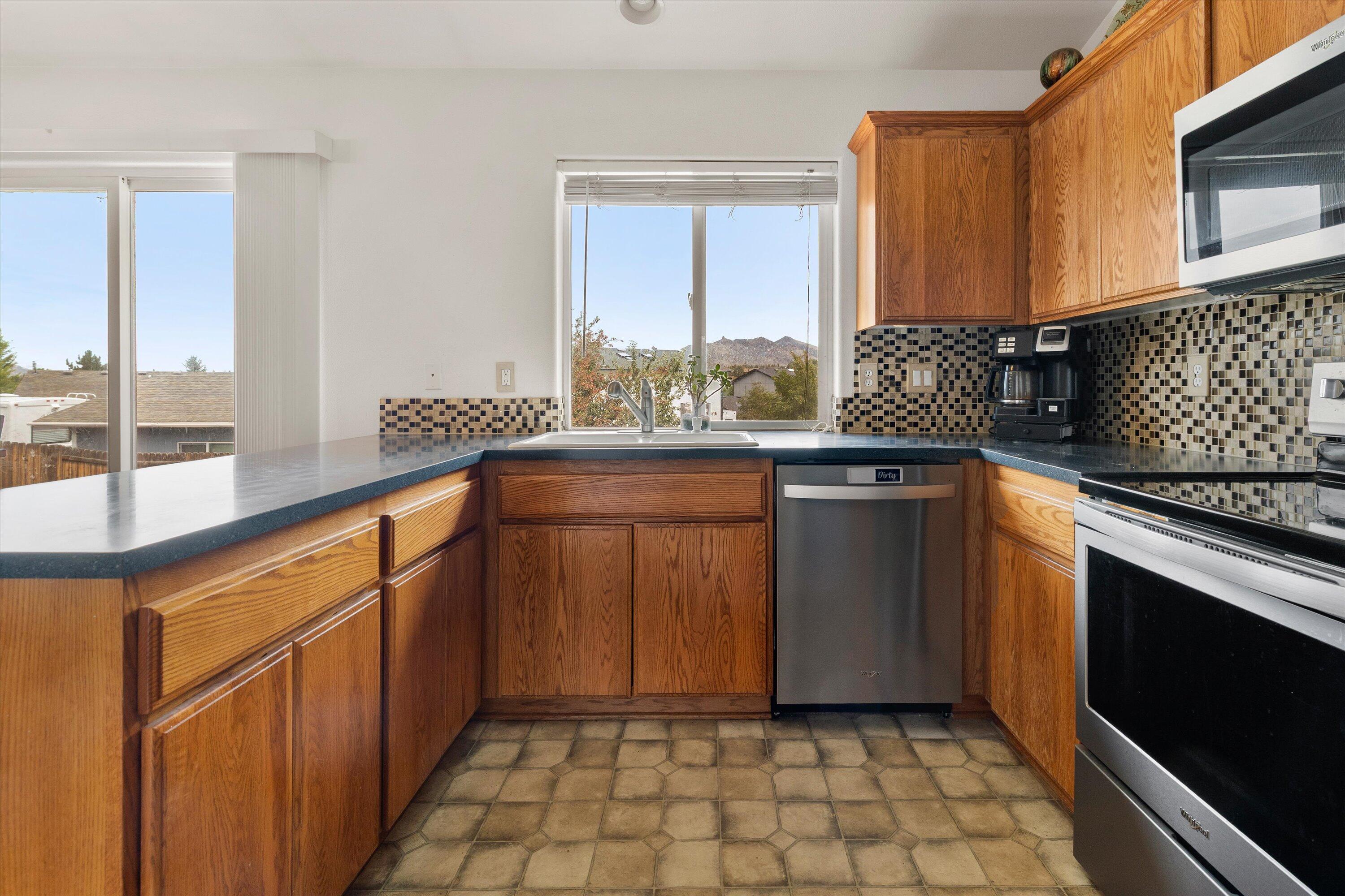 1405 Majestic Rock Drive