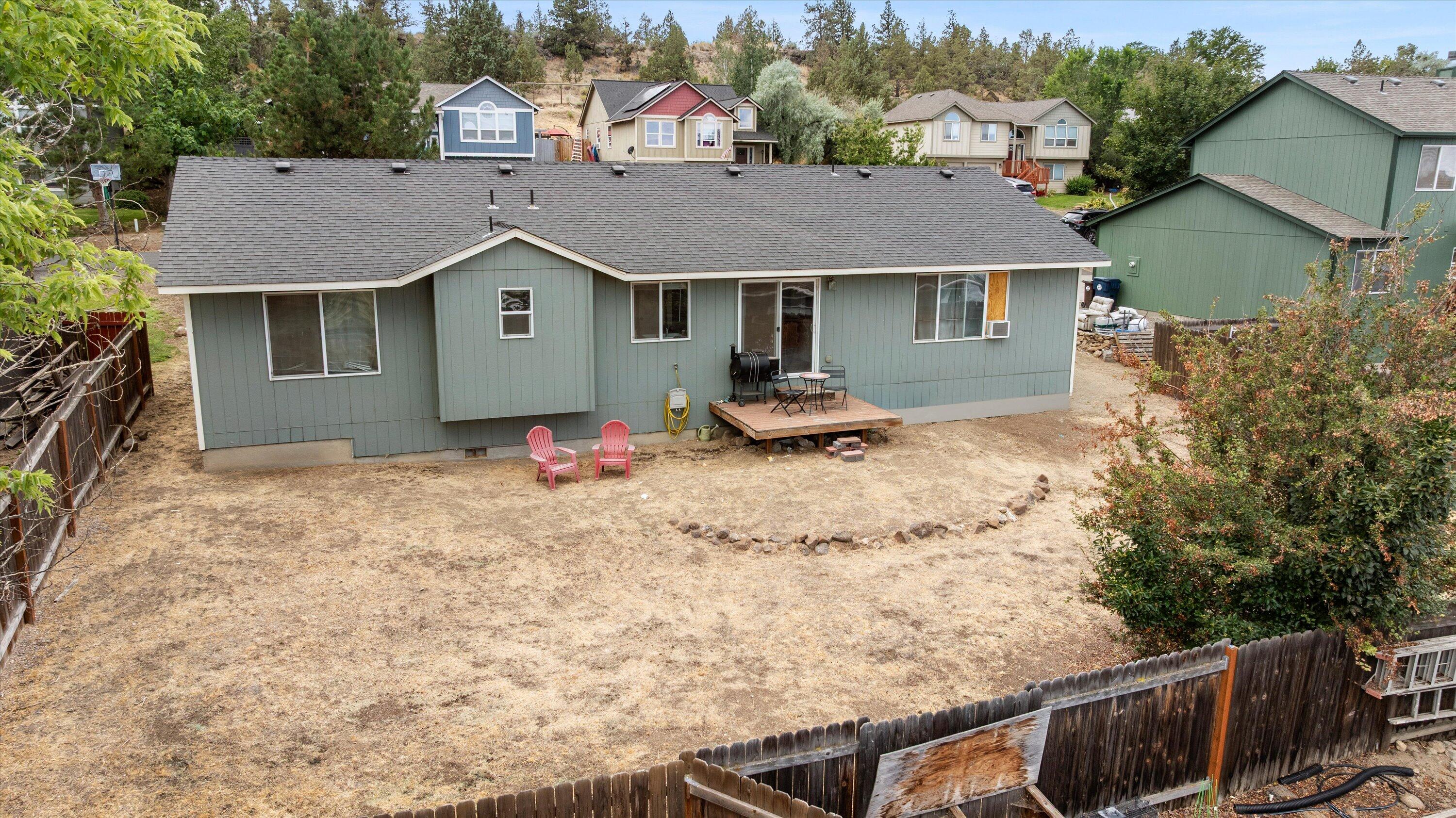 1405 Majestic Rock Drive