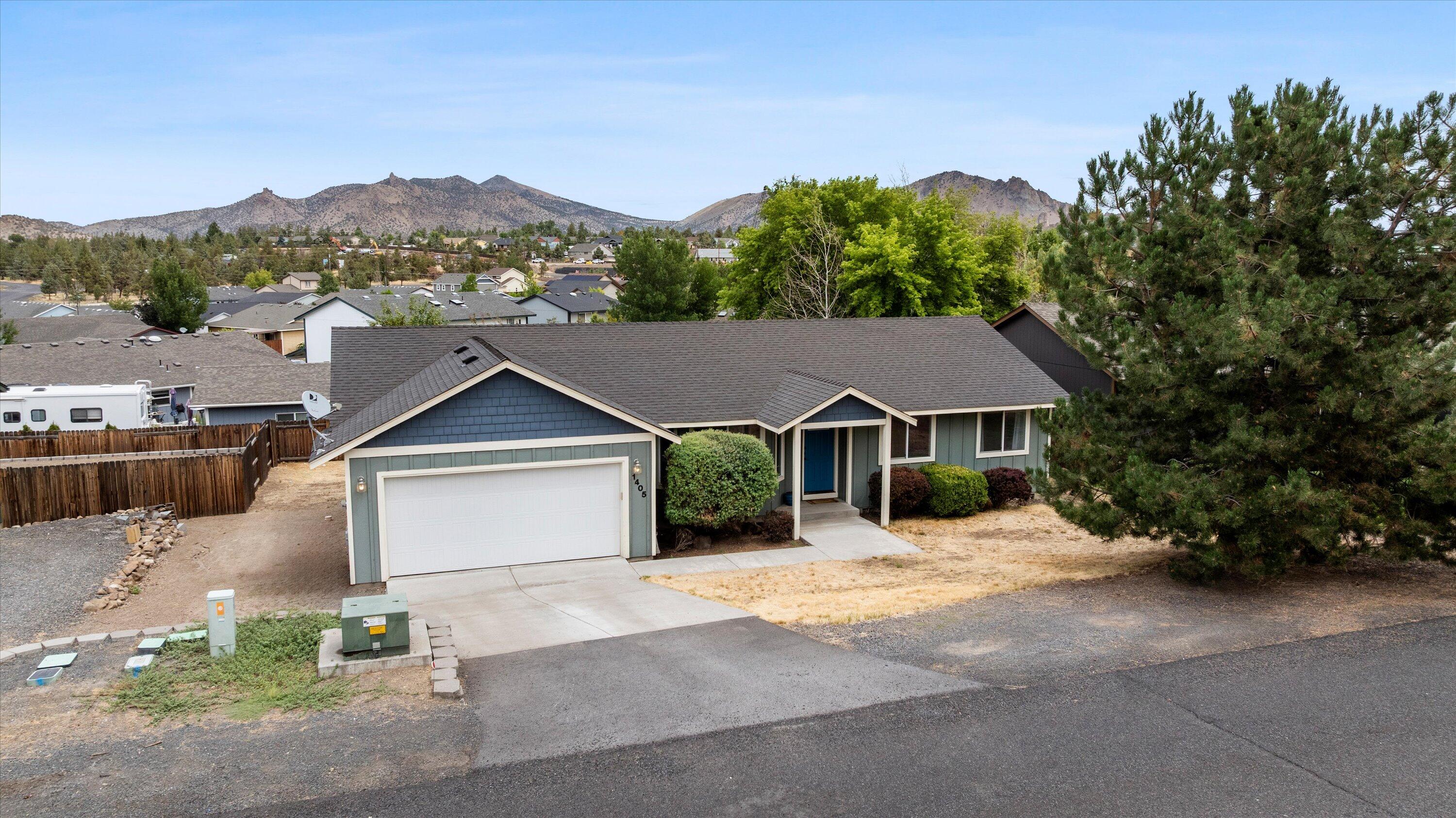 1405 Majestic Rock Drive