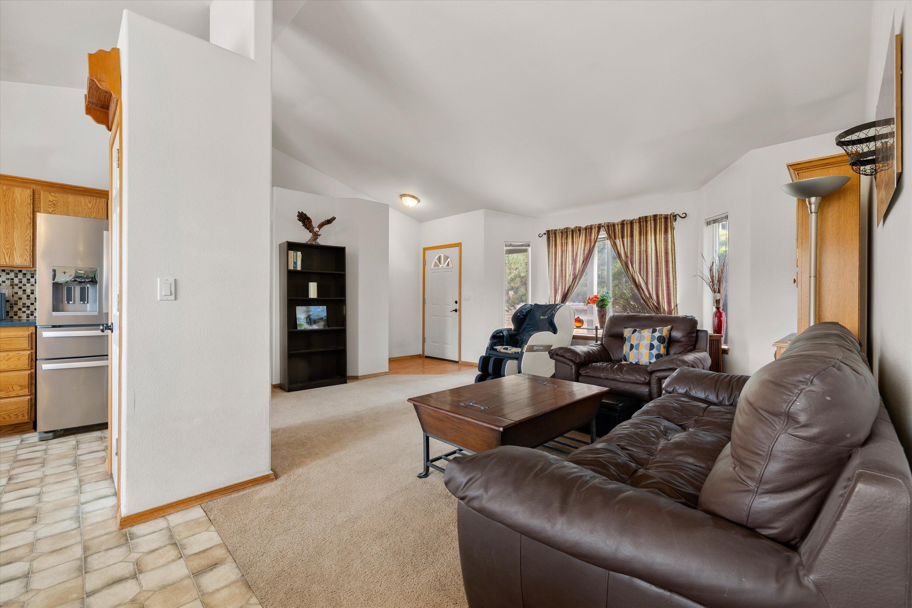 1405 Majestic Rock Drive