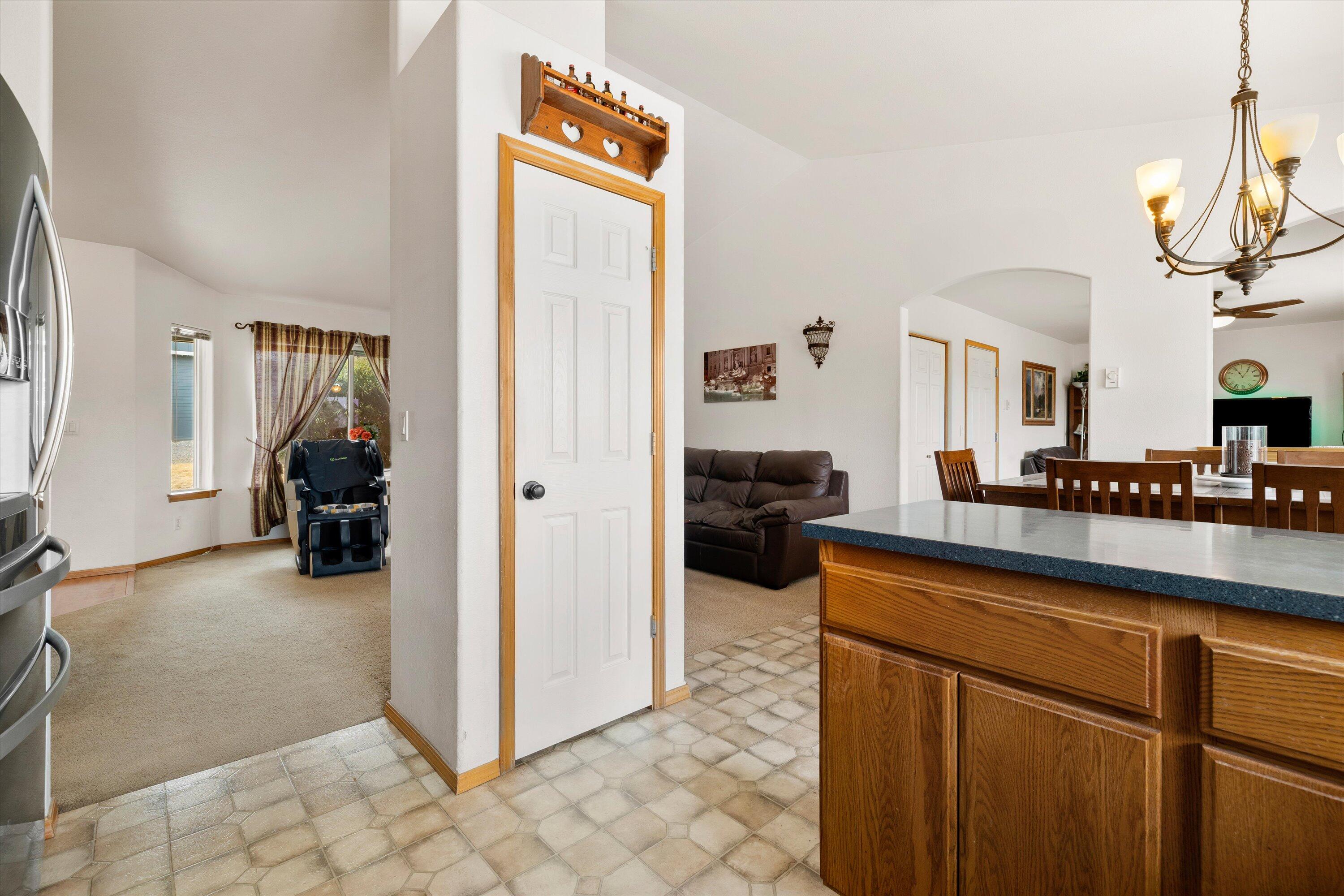 1405 Majestic Rock Drive