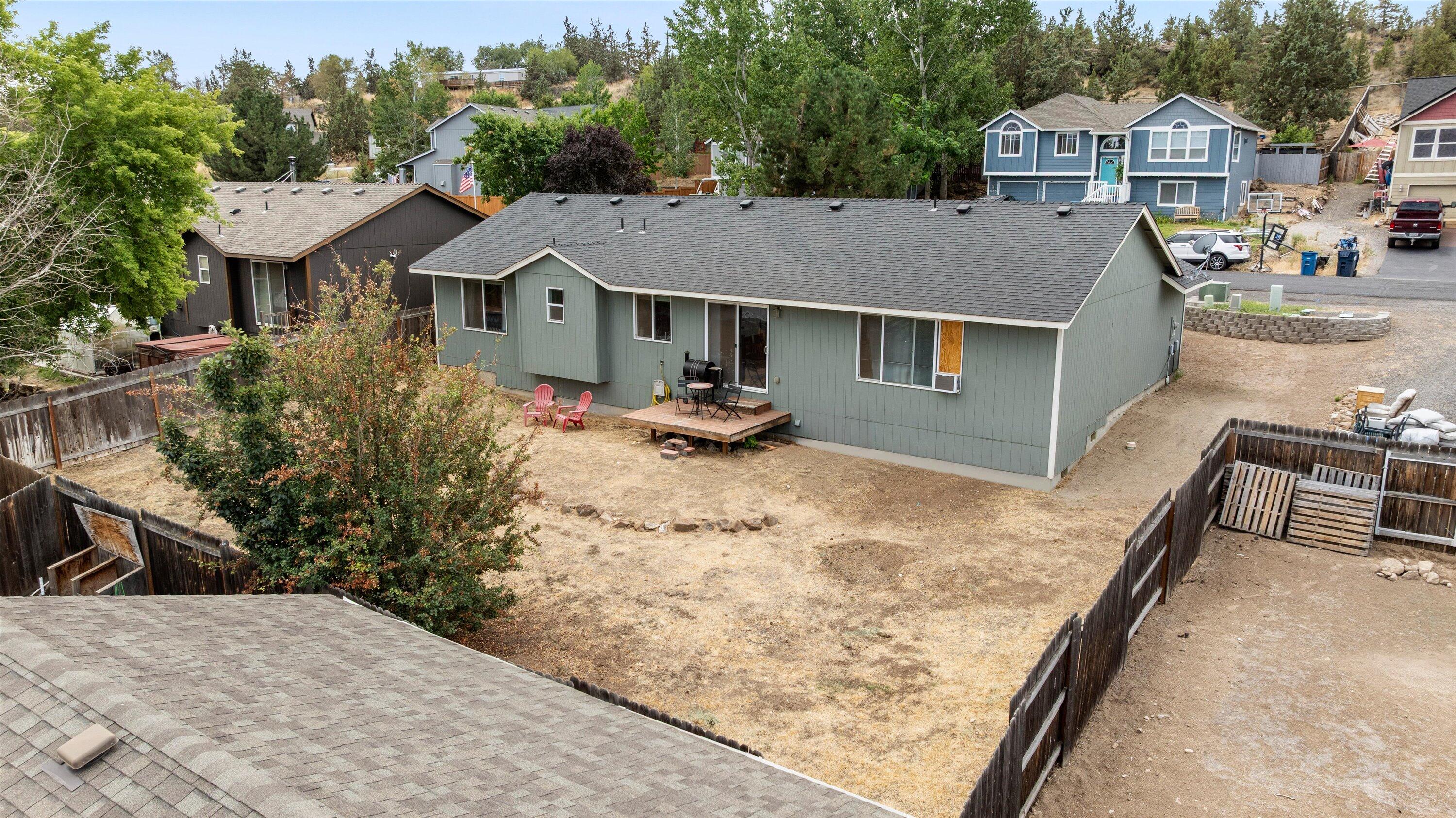 1405 Majestic Rock Drive
