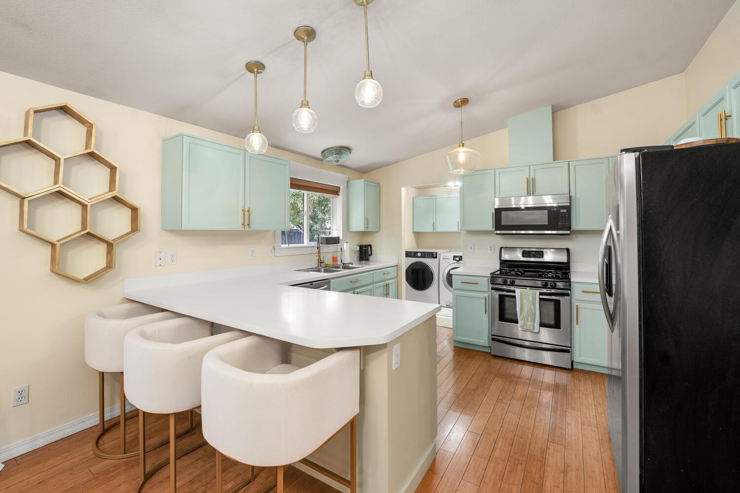 2974 NW Chardonnay Lane