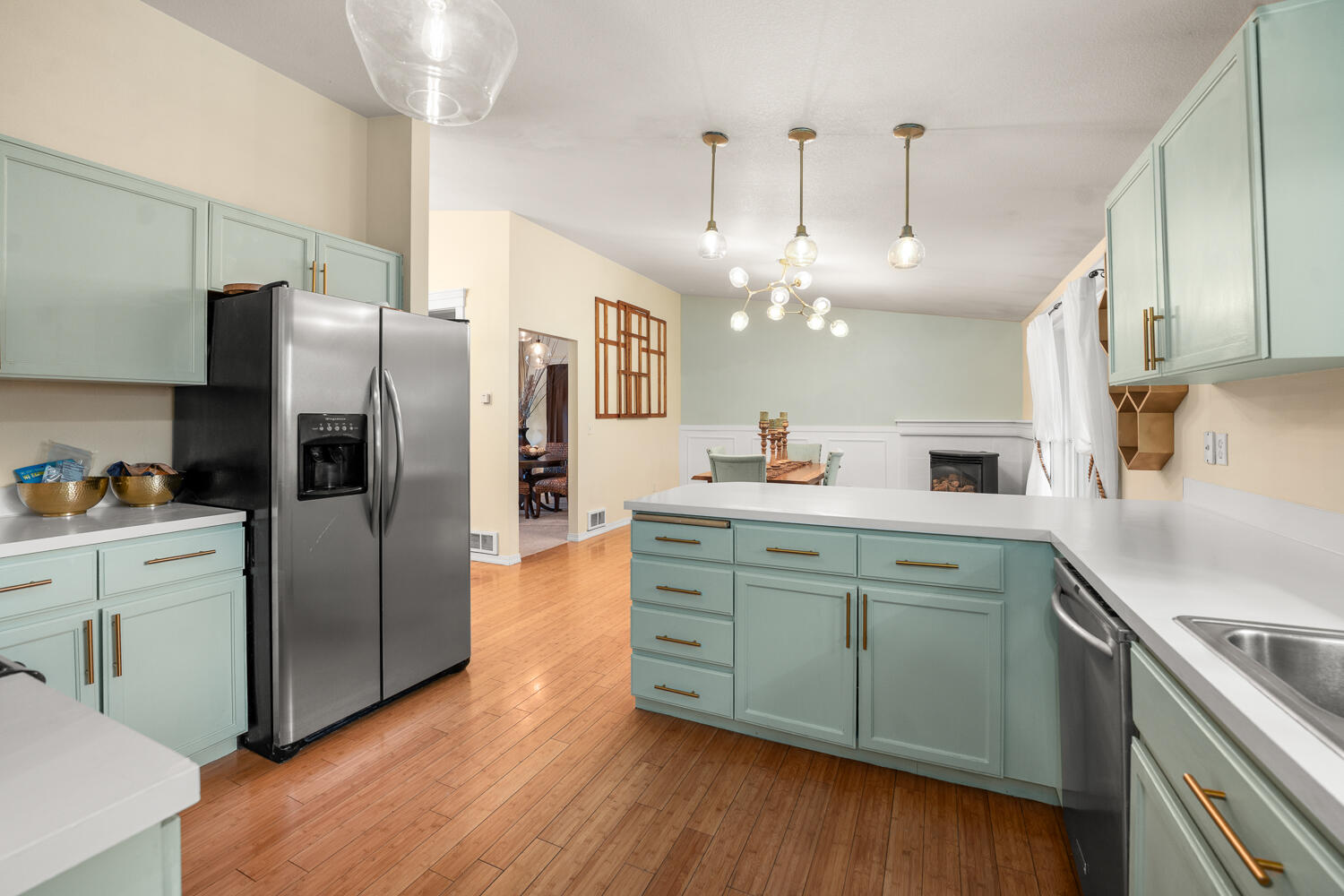 2974 NW Chardonnay Lane