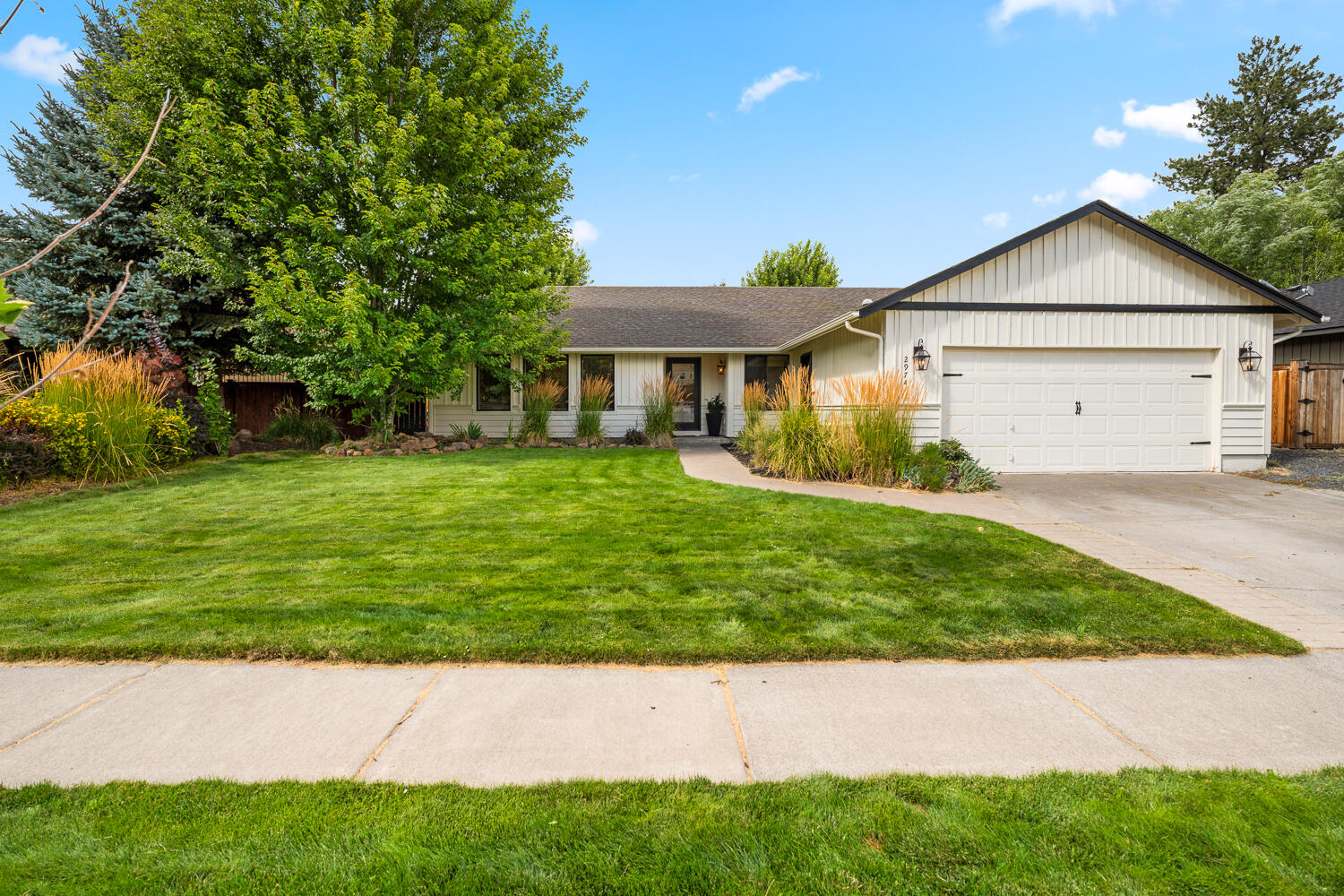 2974 NW Chardonnay Lane