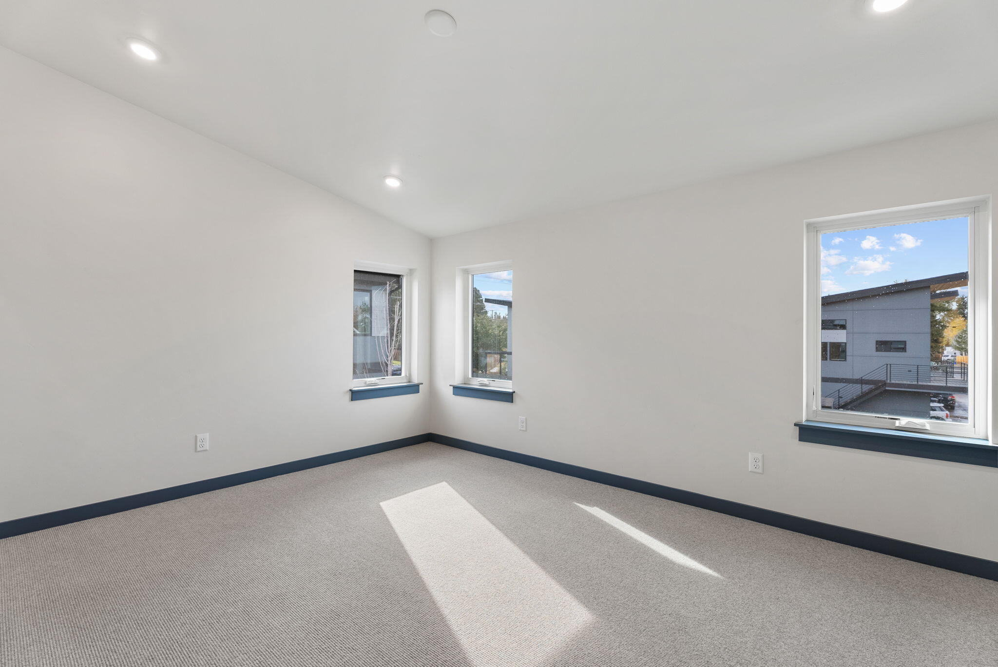 757 SW Pelton Place, 7