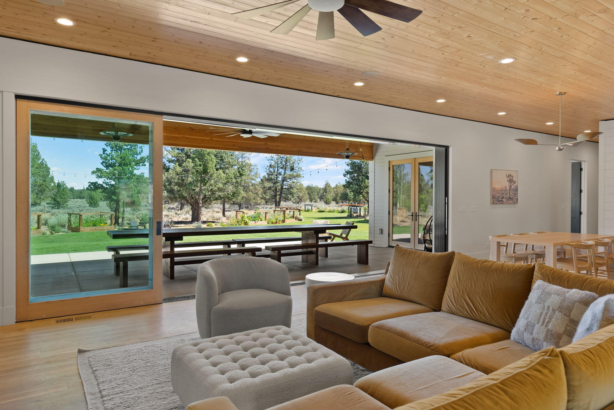 6623 NW Tetherow Road