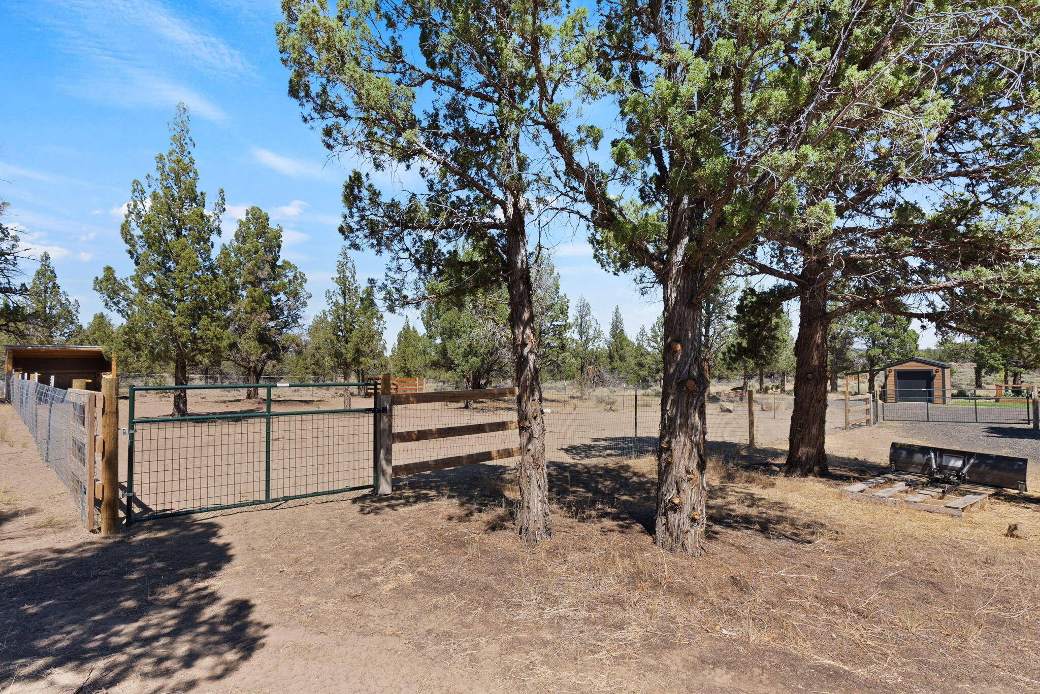 6623 NW Tetherow Road