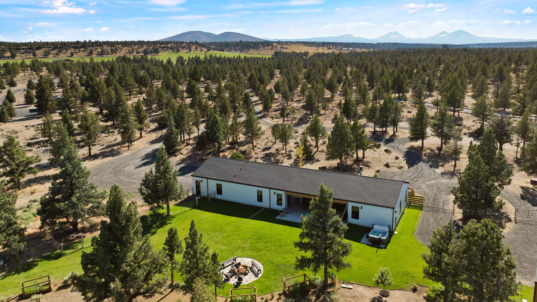 6623 NW Tetherow Road