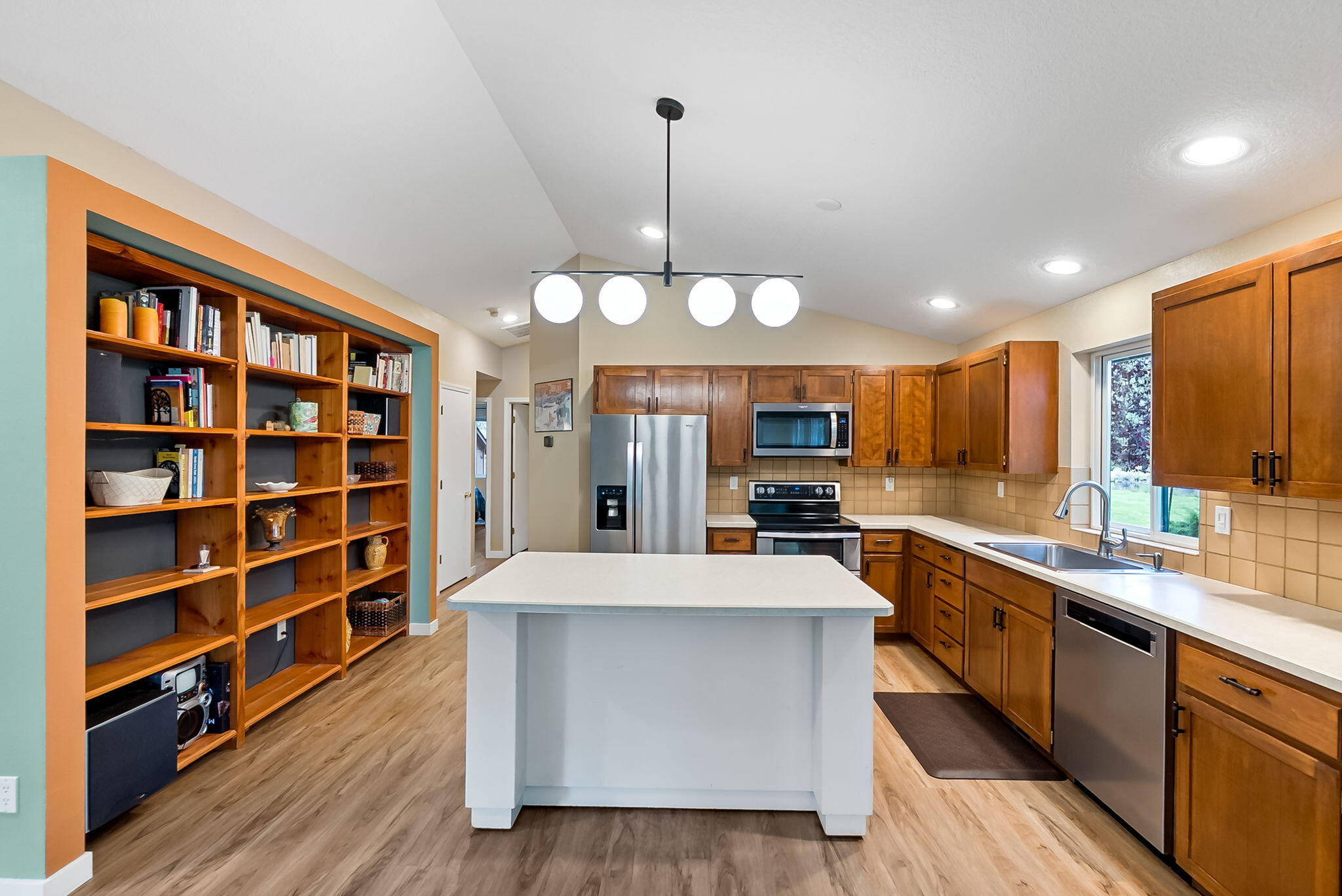 20753 Will Scarlet Lane