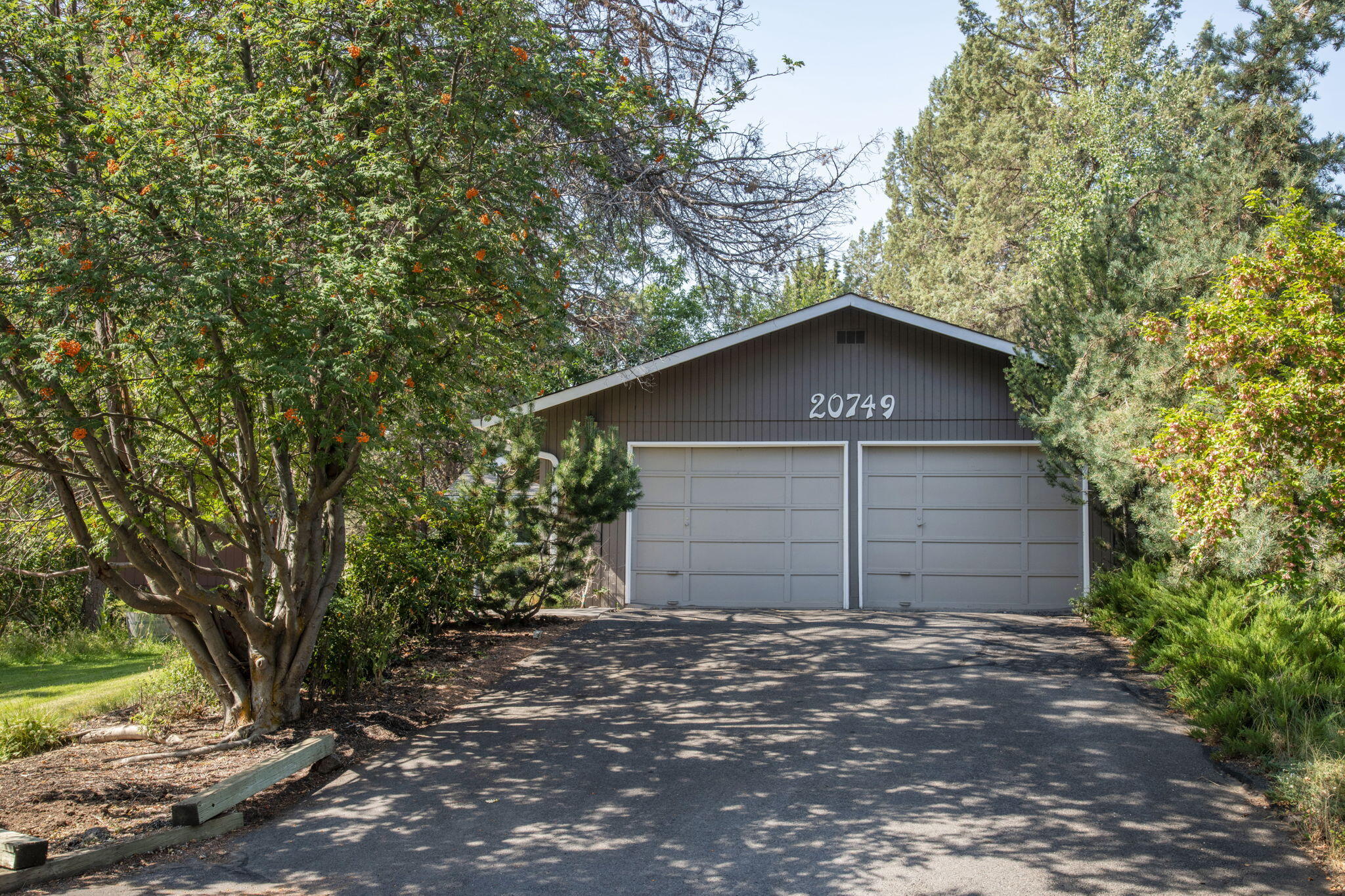 20749 Canterbury Court