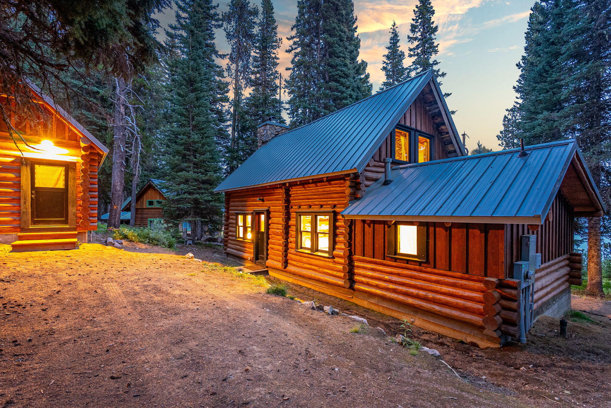 60122 Cascade Lakes Highway