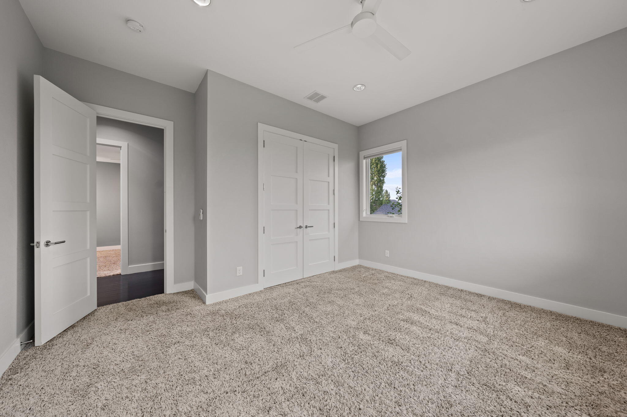 3425 NW Fairway Heights Drive