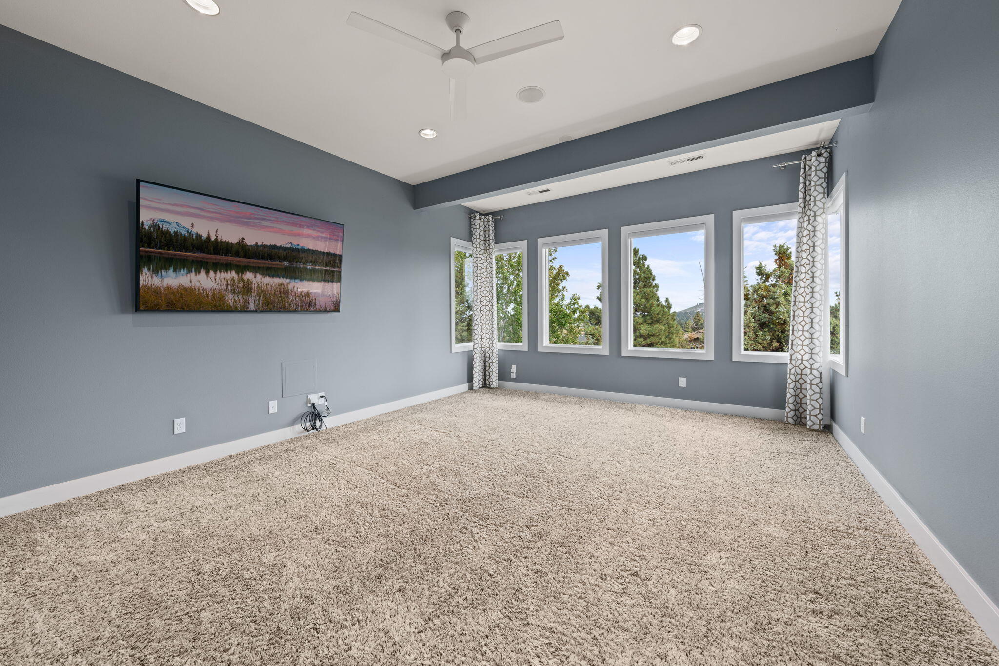 3425 NW Fairway Heights Drive