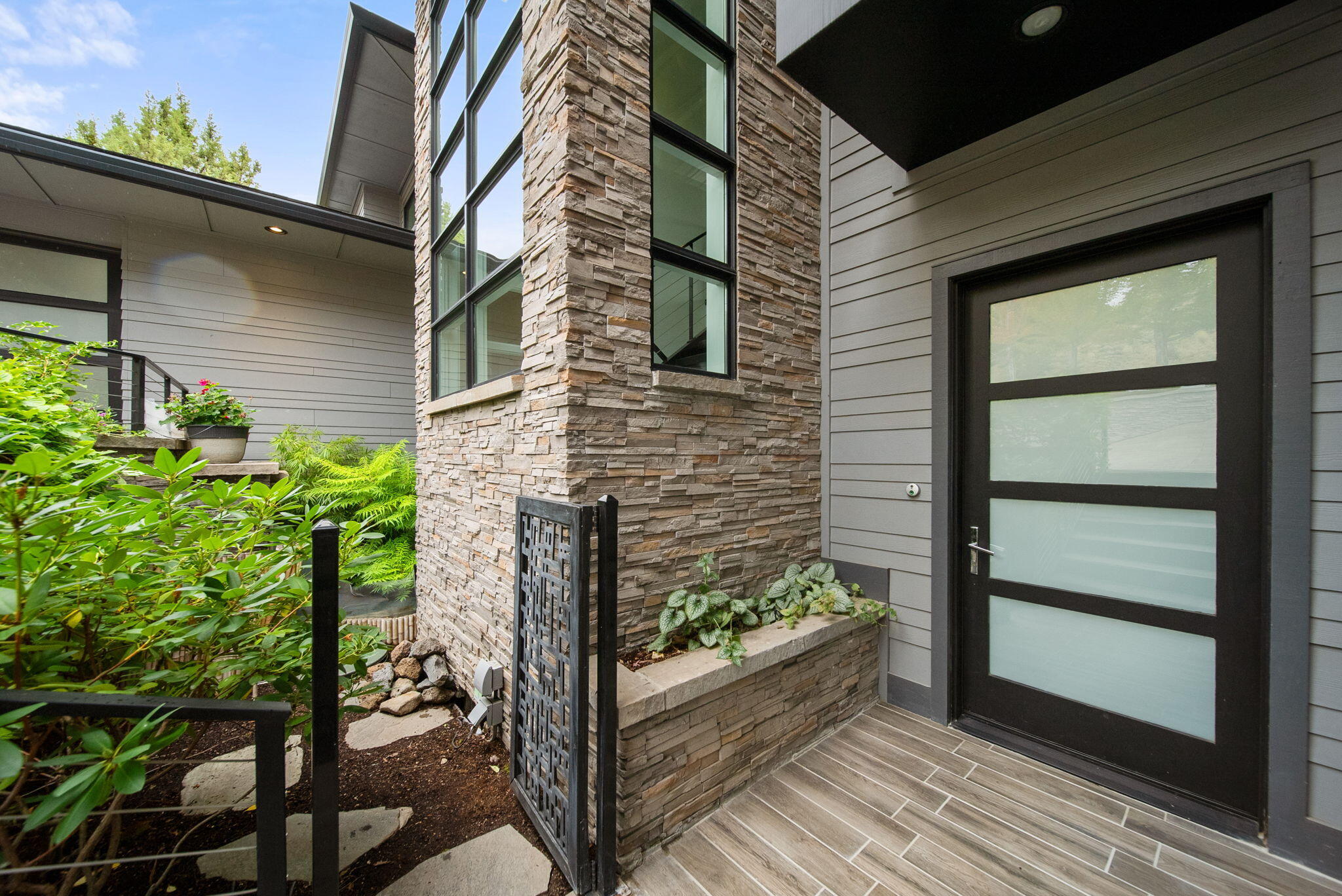 3425 NW Fairway Heights Drive