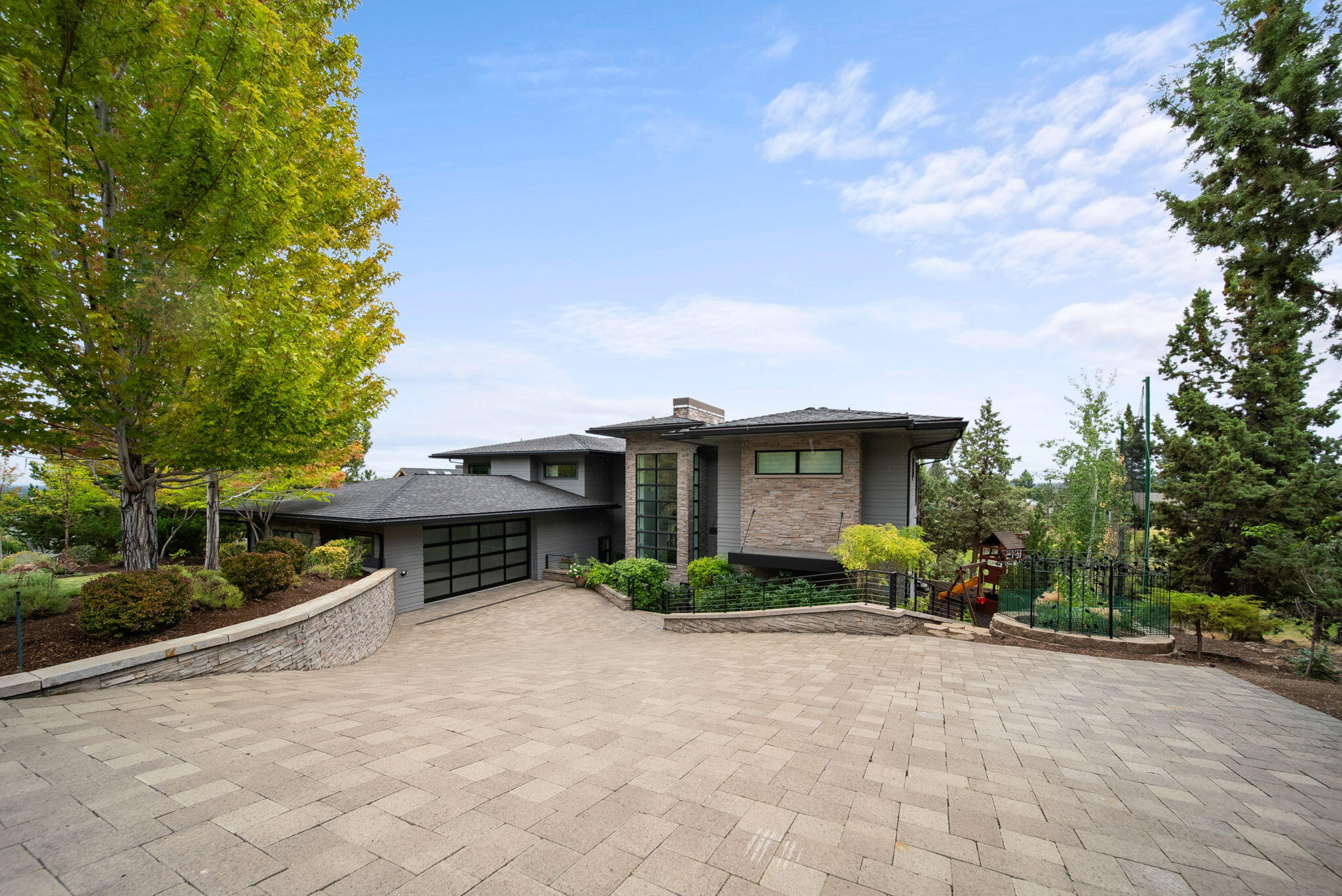 3425 NW Fairway Heights Drive