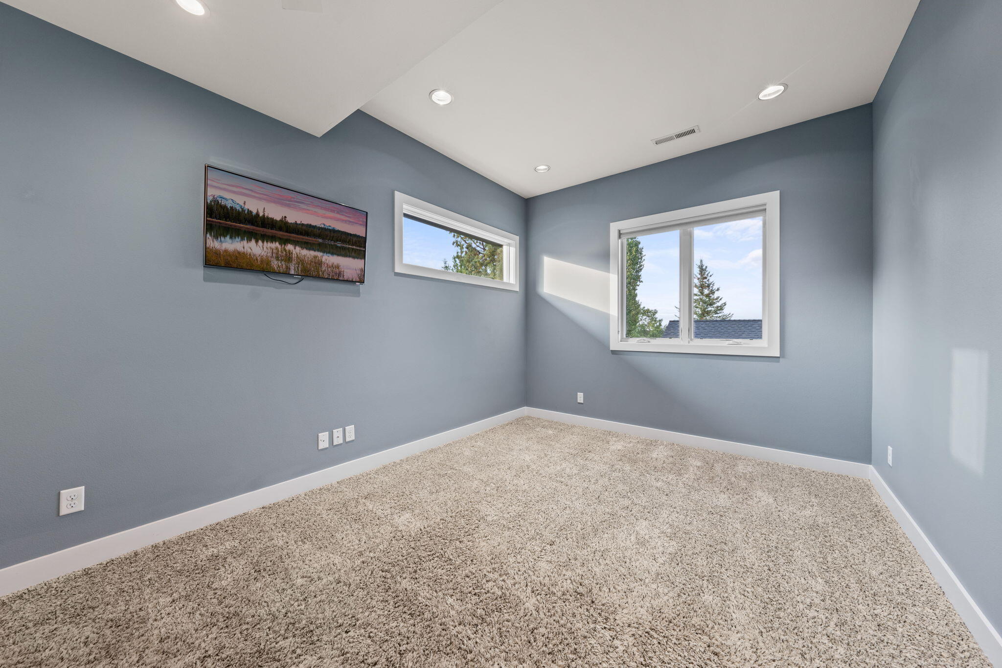 3425 NW Fairway Heights Drive