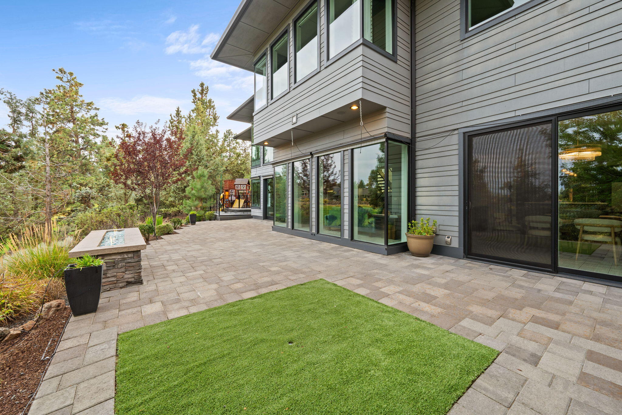 3425 NW Fairway Heights Drive