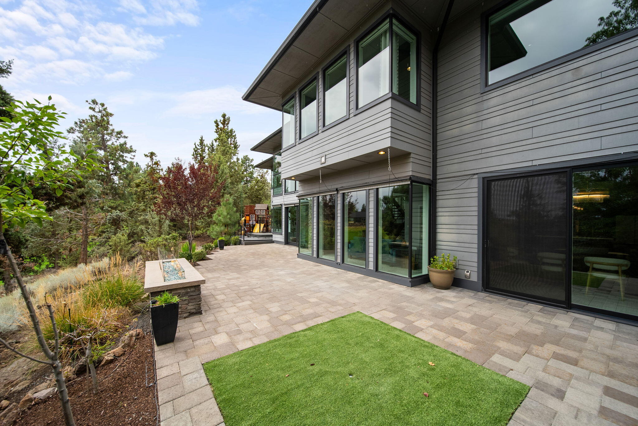 3425 NW Fairway Heights Drive