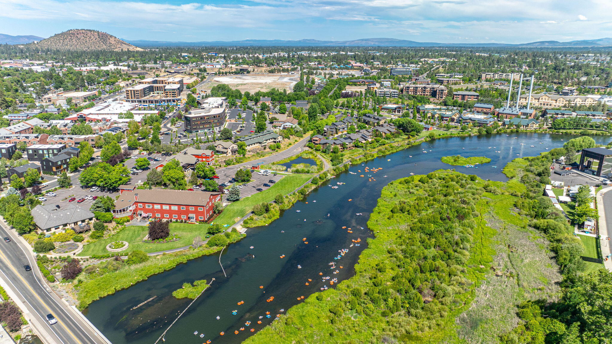 127 NW Broadway Street