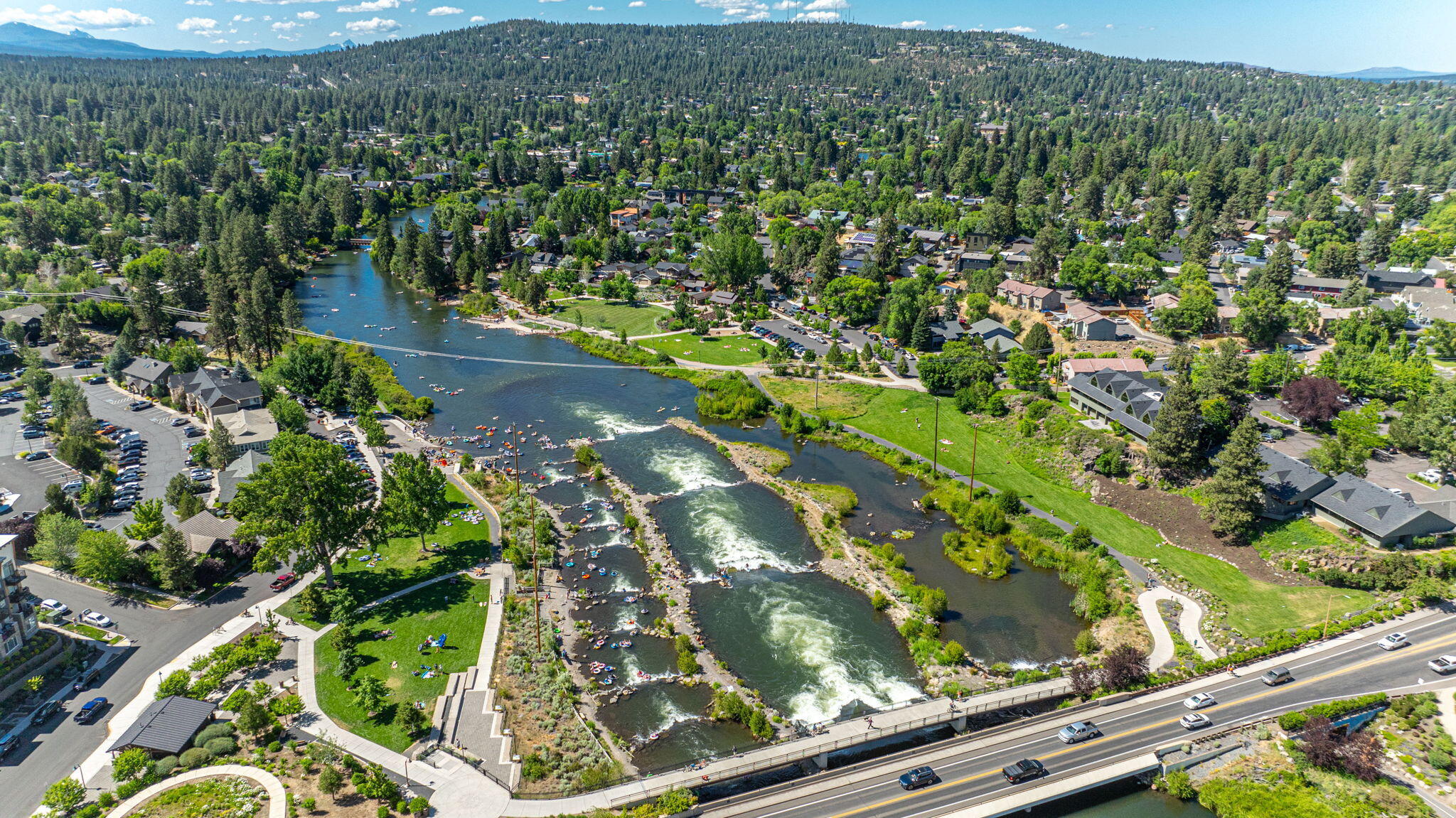 127 NW Broadway Street