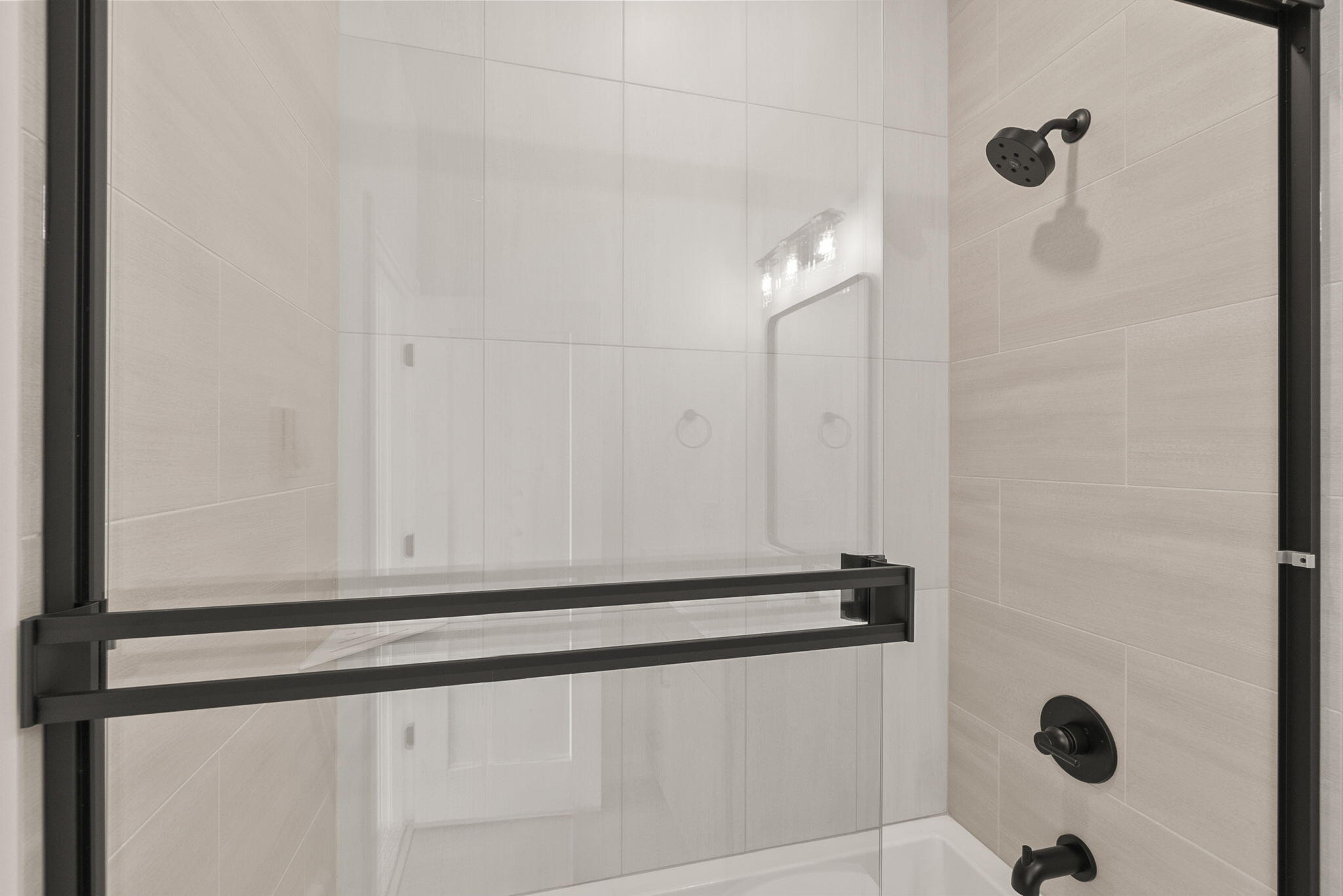 127 NW Broadway Street